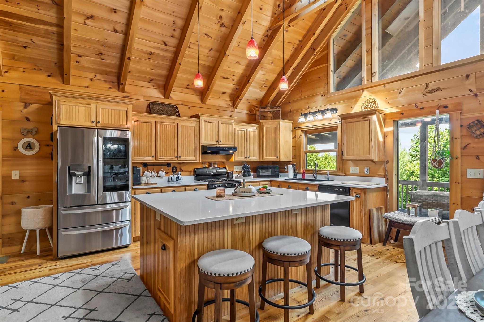 279 Outback Trail — Nebo