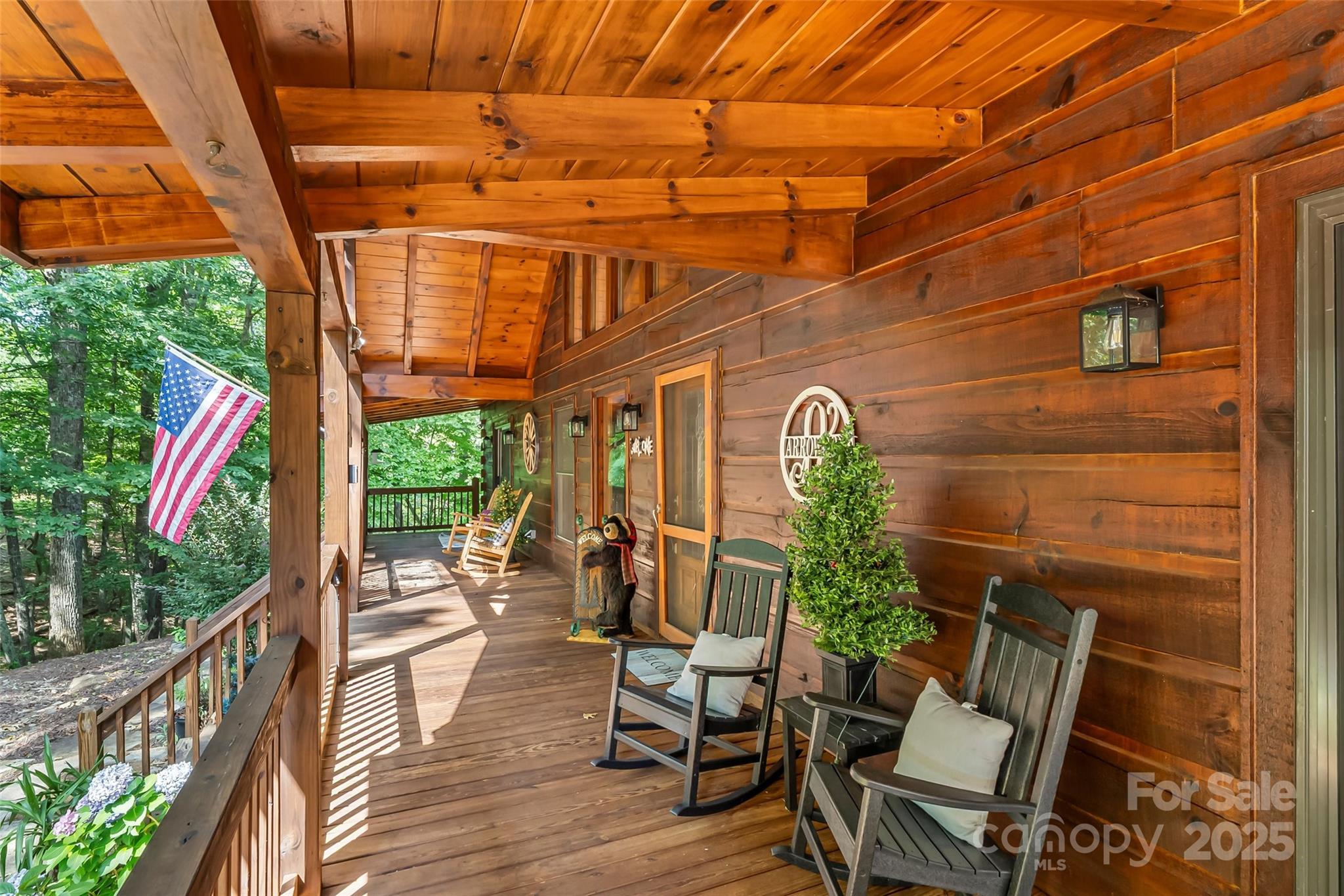 279 Outback Trail — Nebo