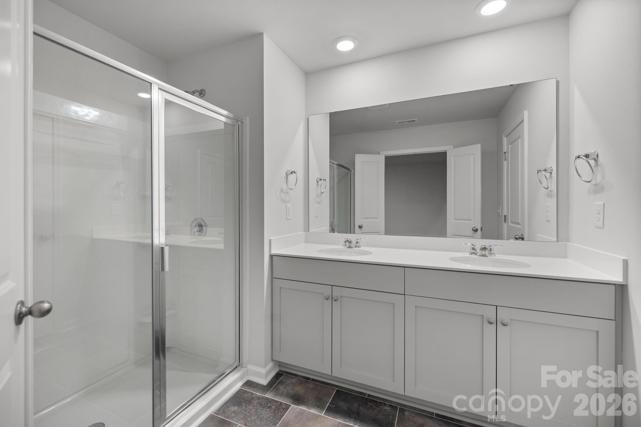 4552 Green Drake Drive — Charlotte