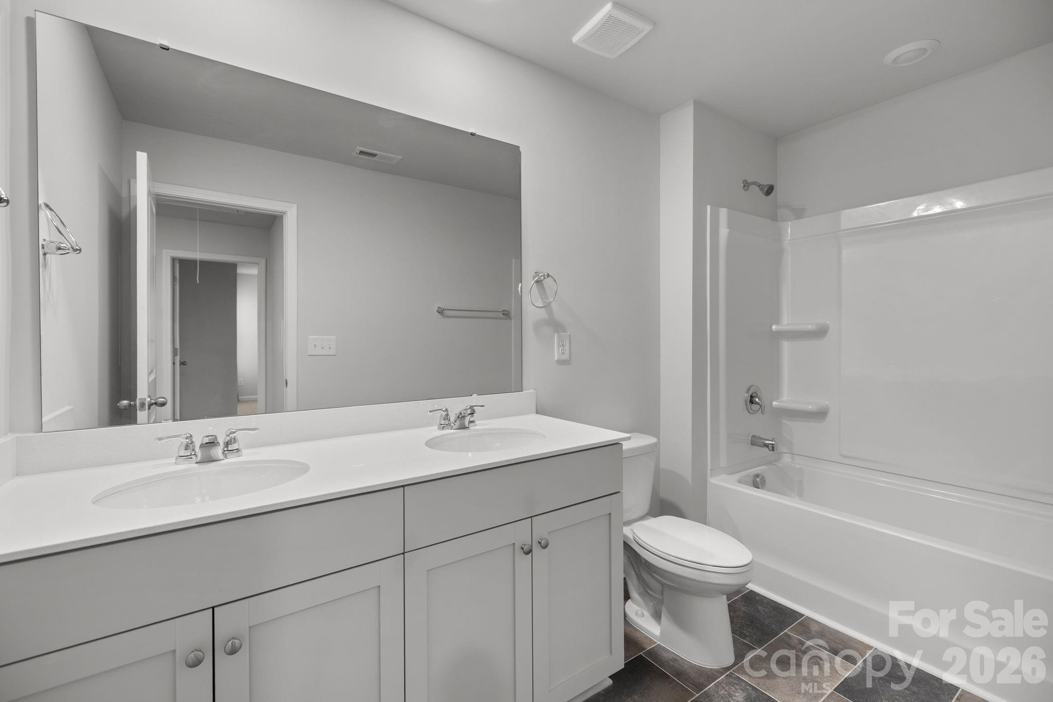 4552 Green Drake Drive — Charlotte