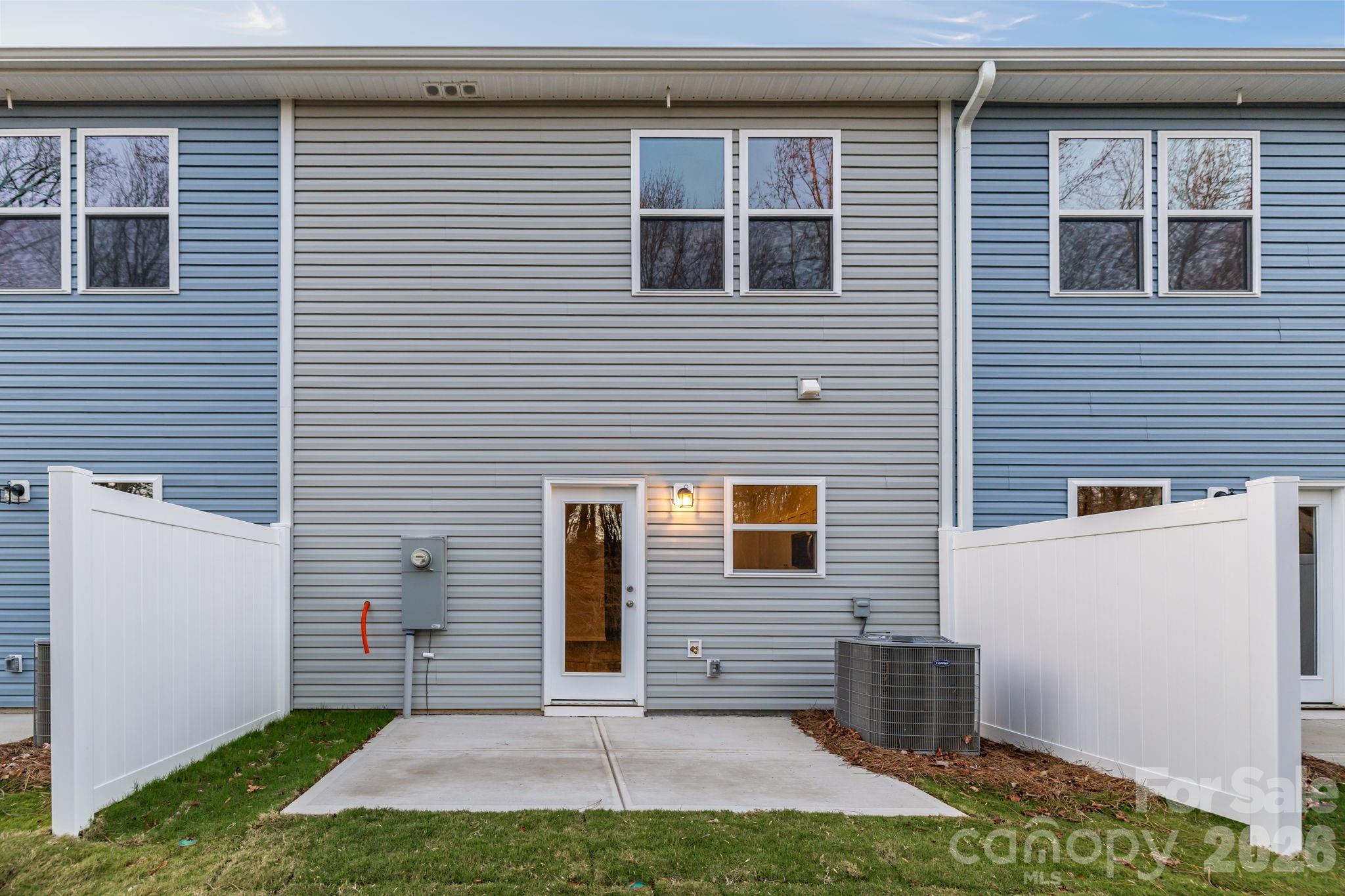 4552 Green Drake Drive — Charlotte