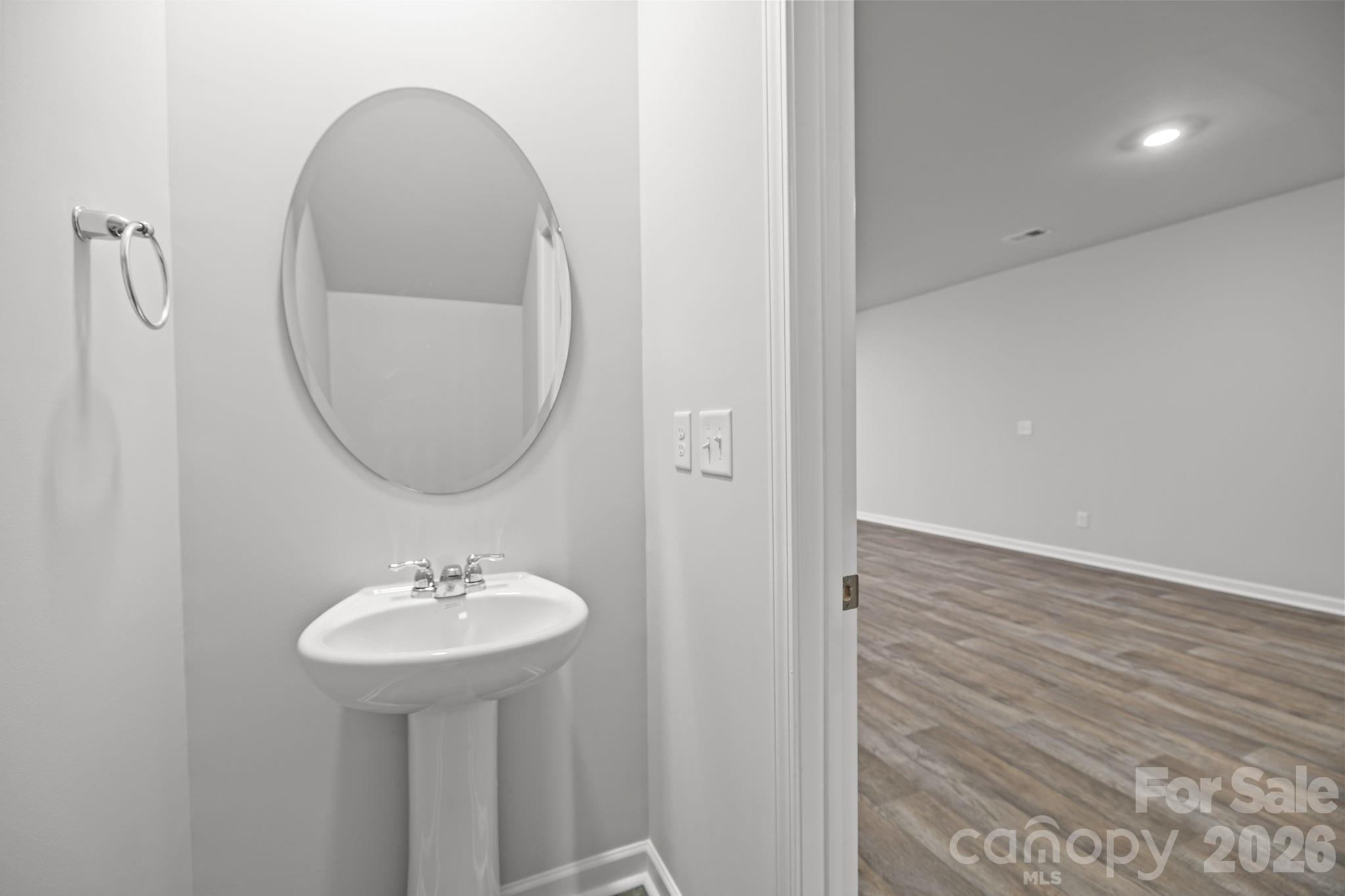 4552 Green Drake Drive — Charlotte