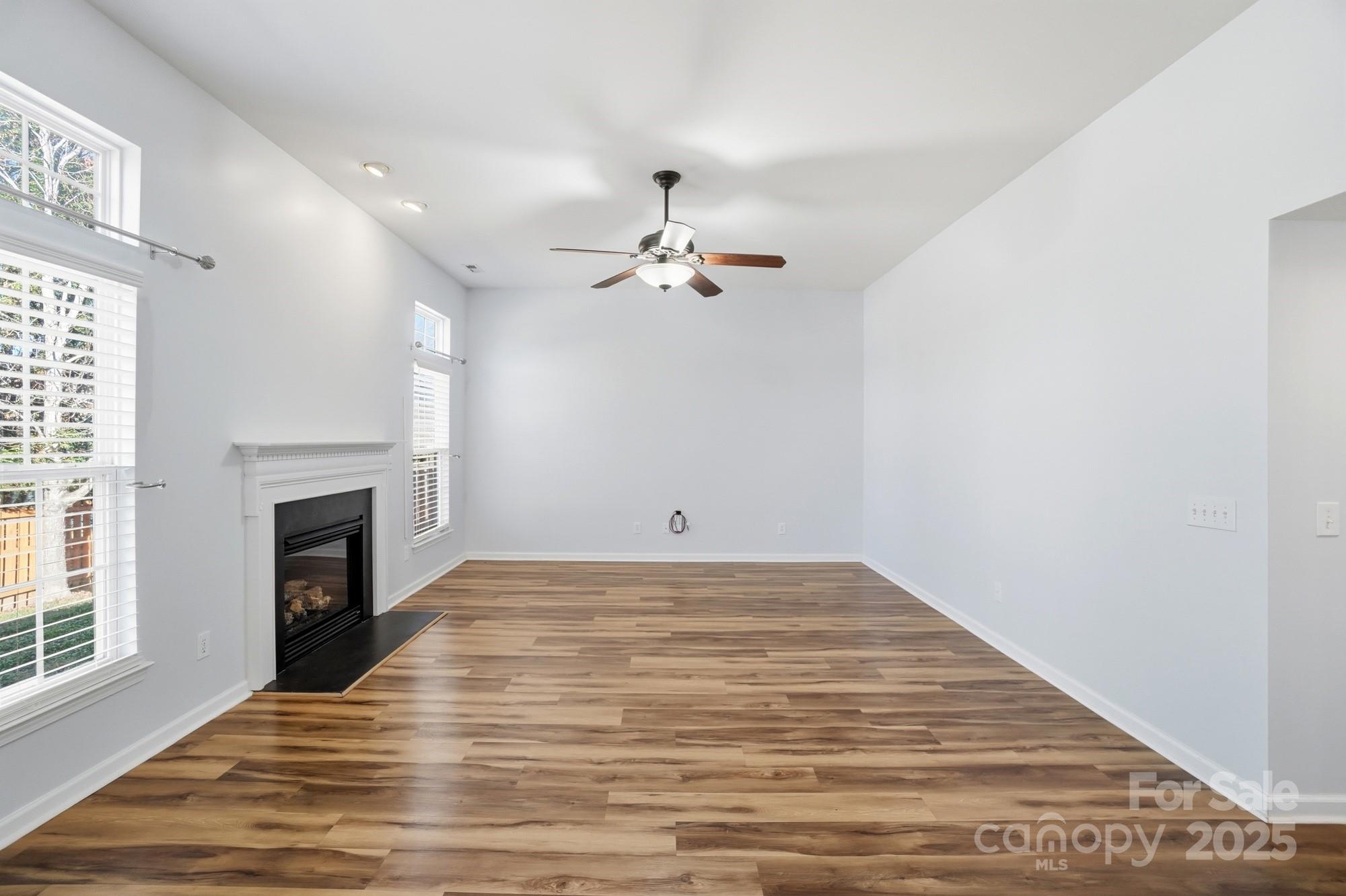 630 Springhouse Place — Clover
