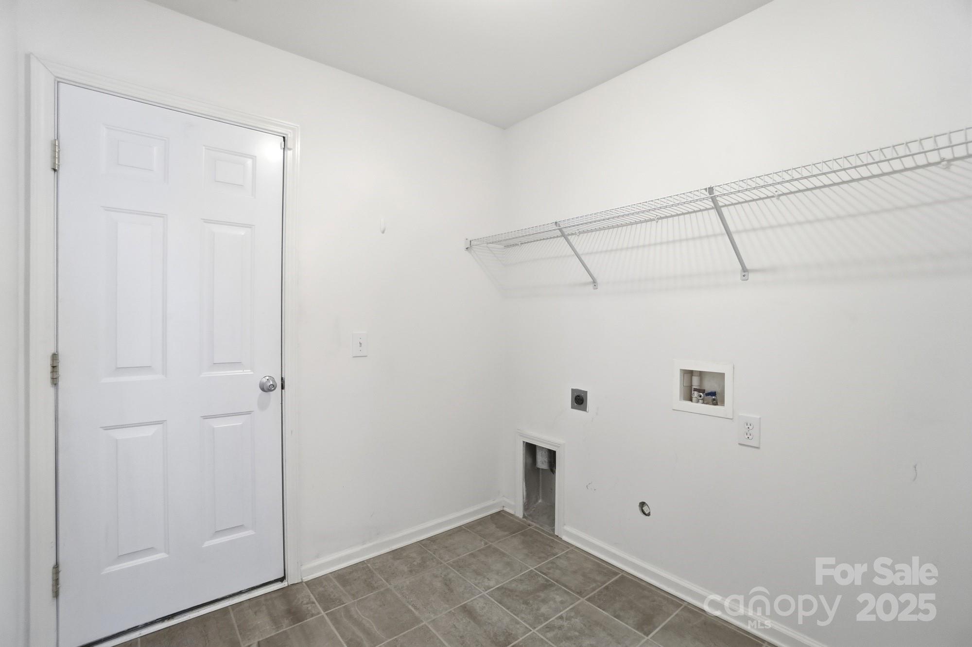 630 Springhouse Place — Clover
