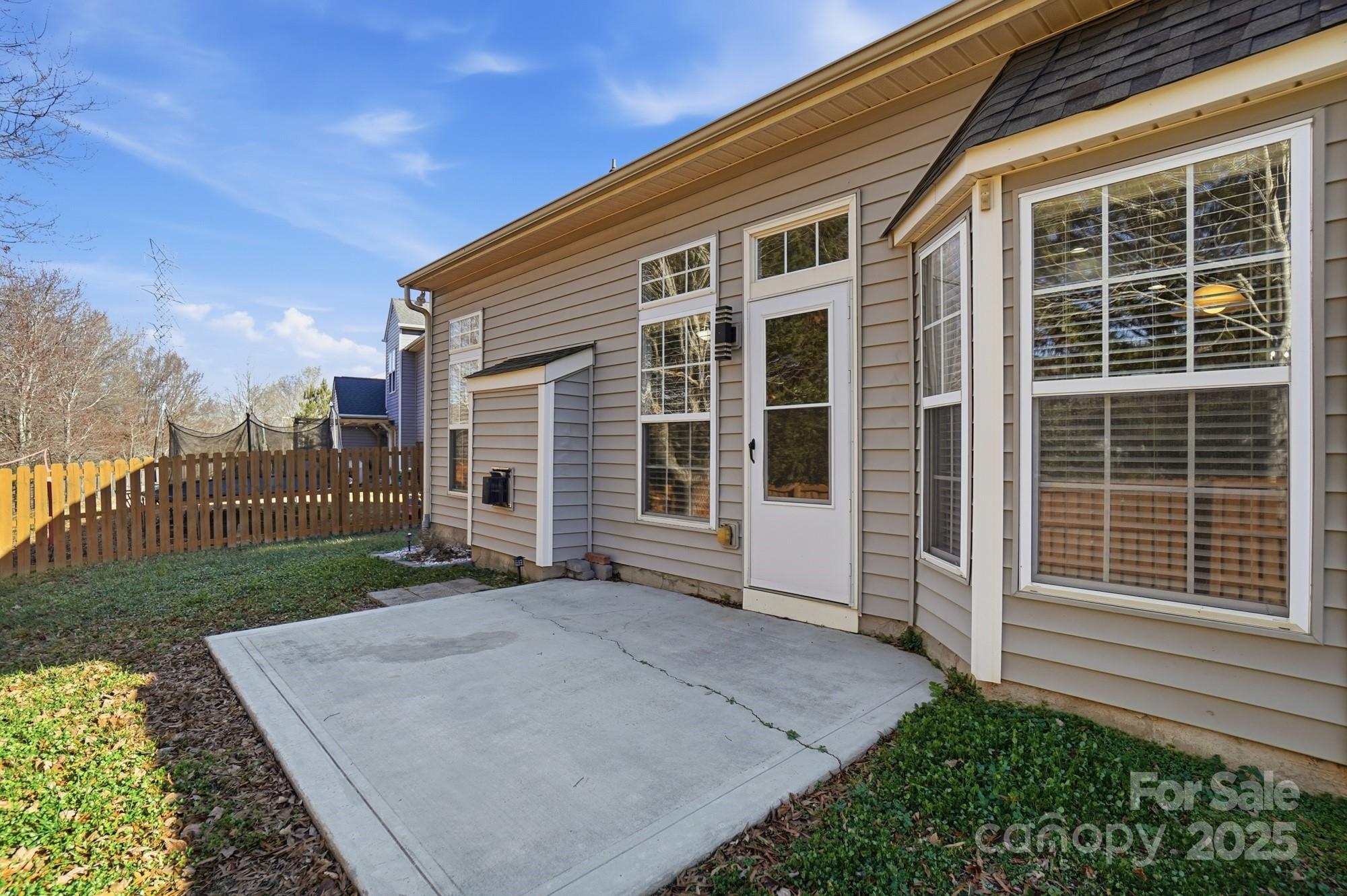 630 Springhouse Place — Clover