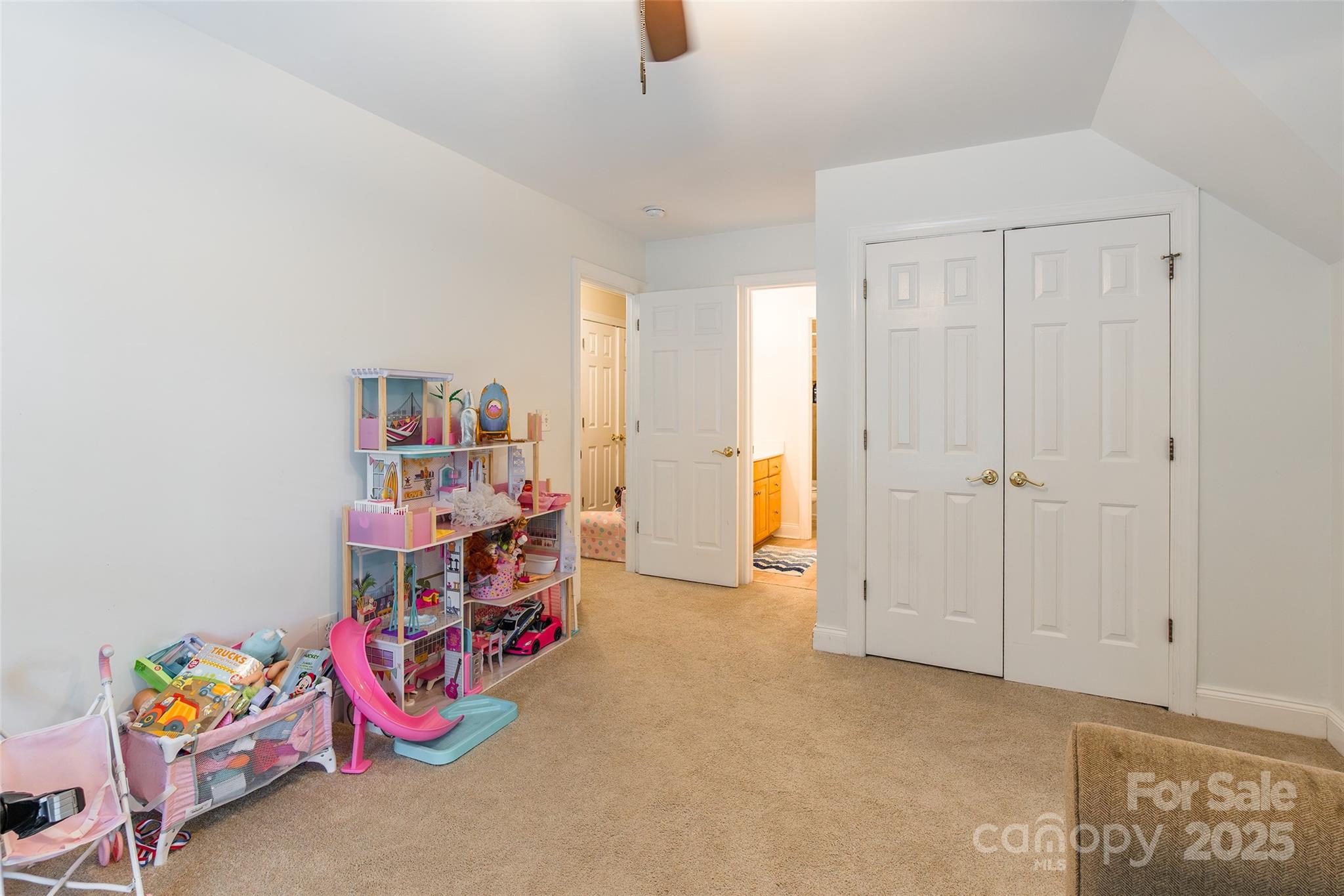 1227 Cabin Creek Court — Fort Mill
