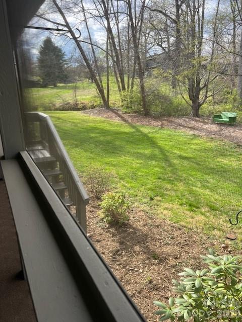 609 Crowfields Lane — Asheville
