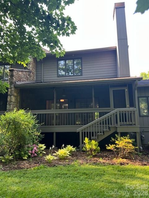 609 Crowfields Lane — Asheville