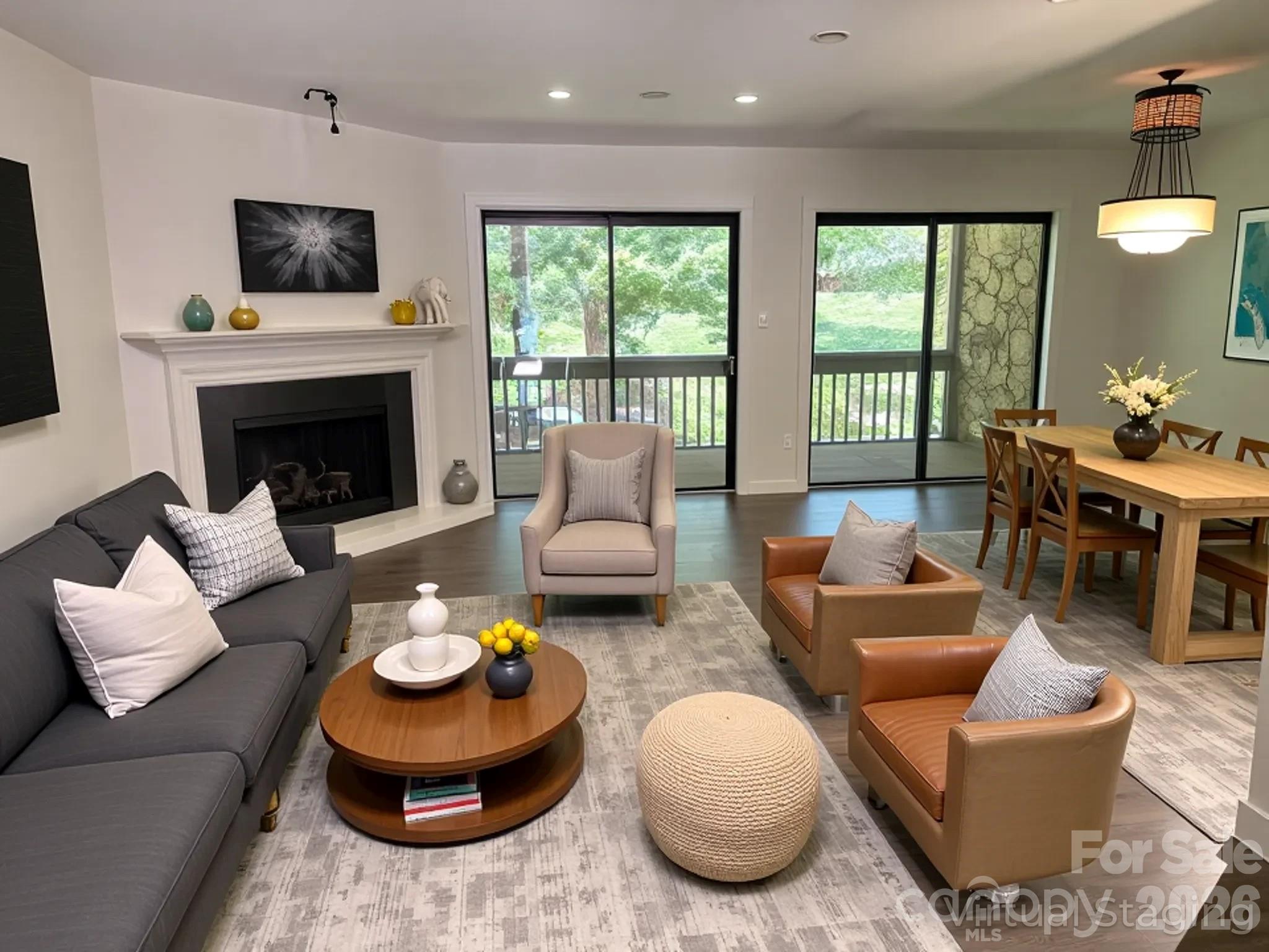 609 Crowfields Lane — Asheville