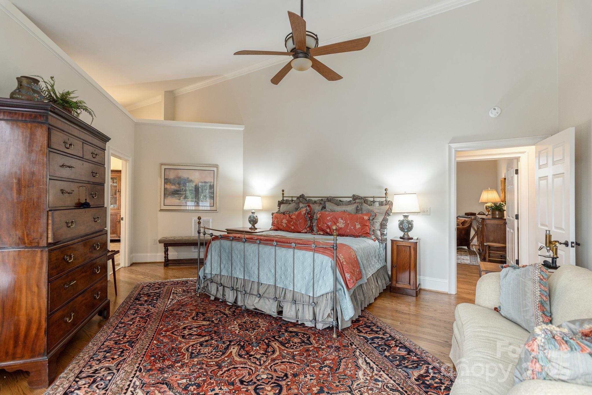 135 POPLAR Loop — Flat Rock