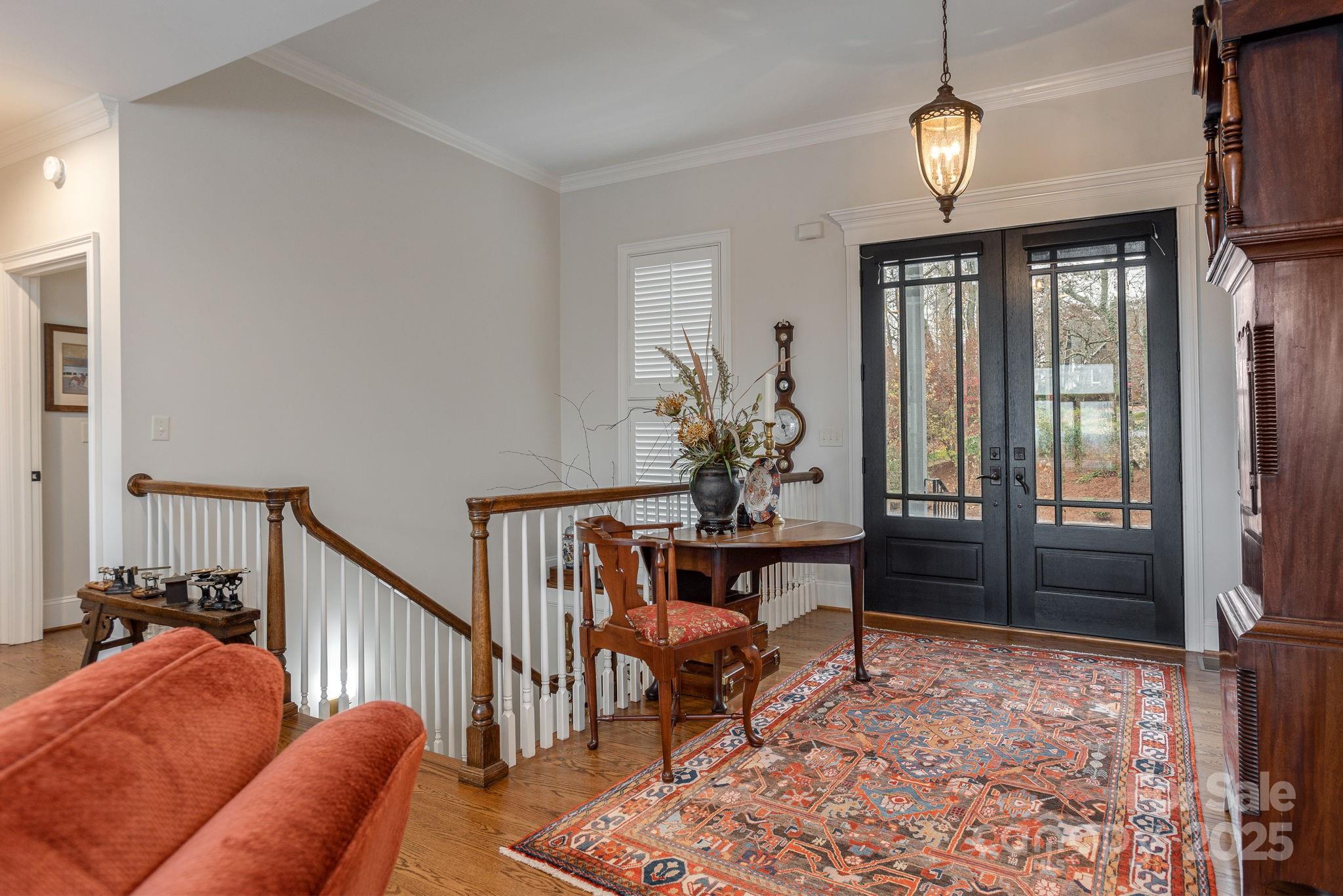 135 POPLAR Loop — Flat Rock