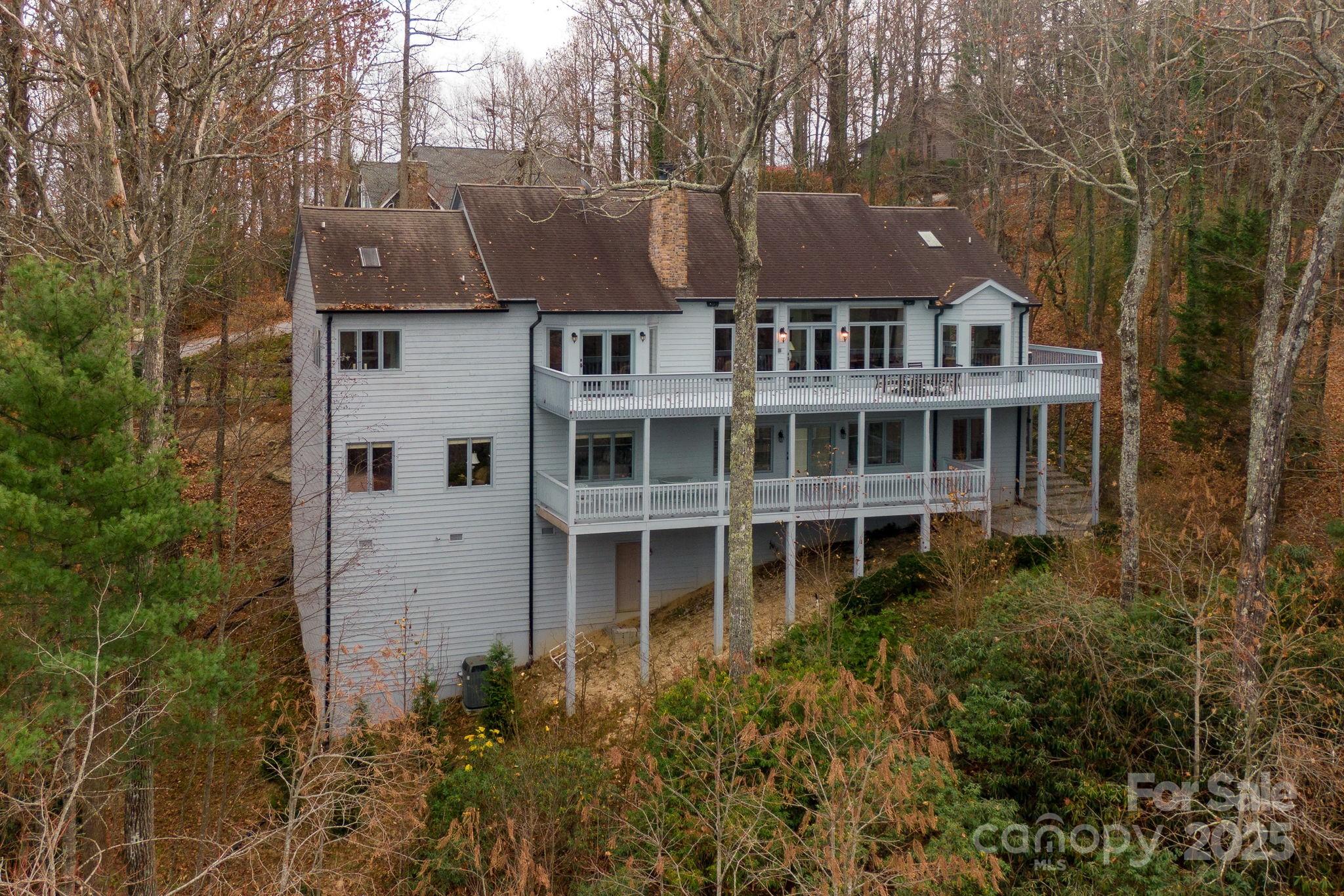 135 POPLAR Loop — Flat Rock