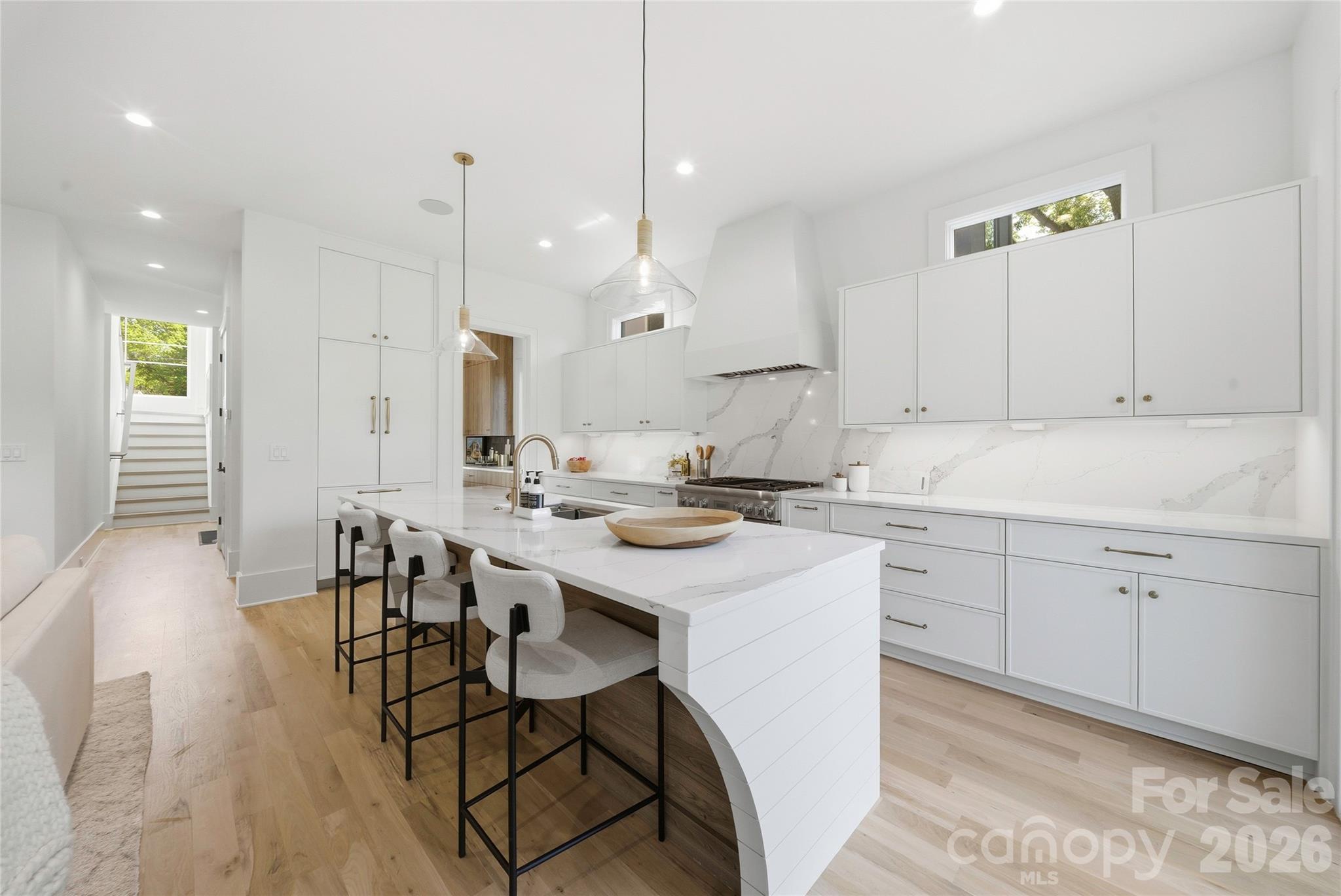 719 Charles Avenue — Charlotte