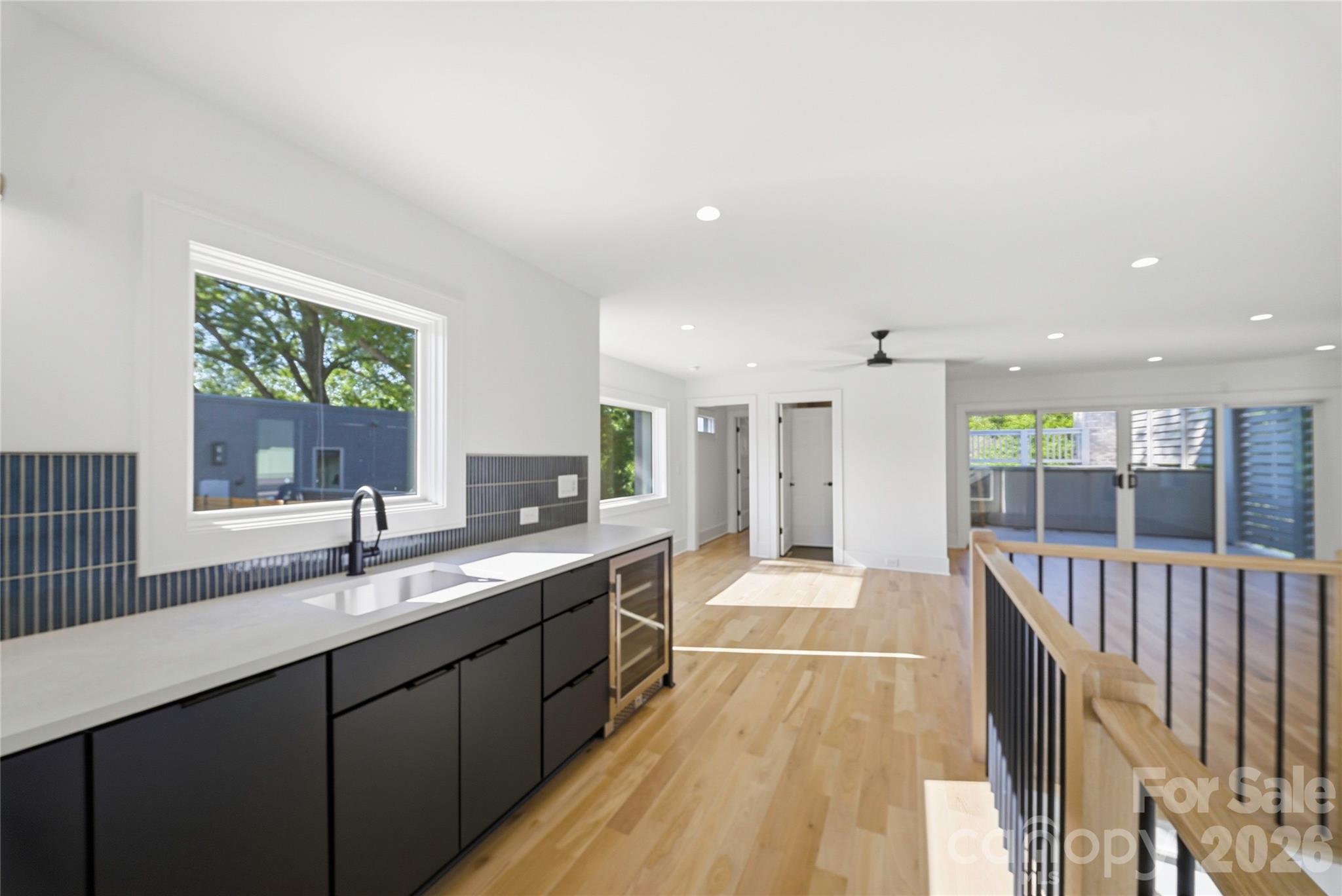719 Charles Avenue — Charlotte