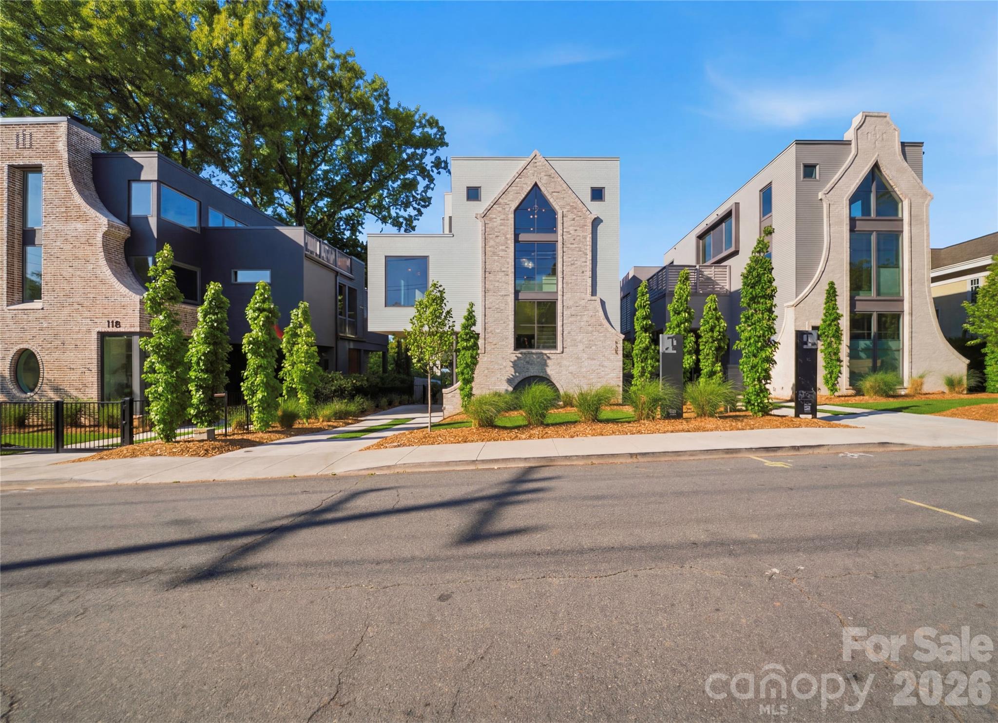 719 Charles Avenue — Charlotte