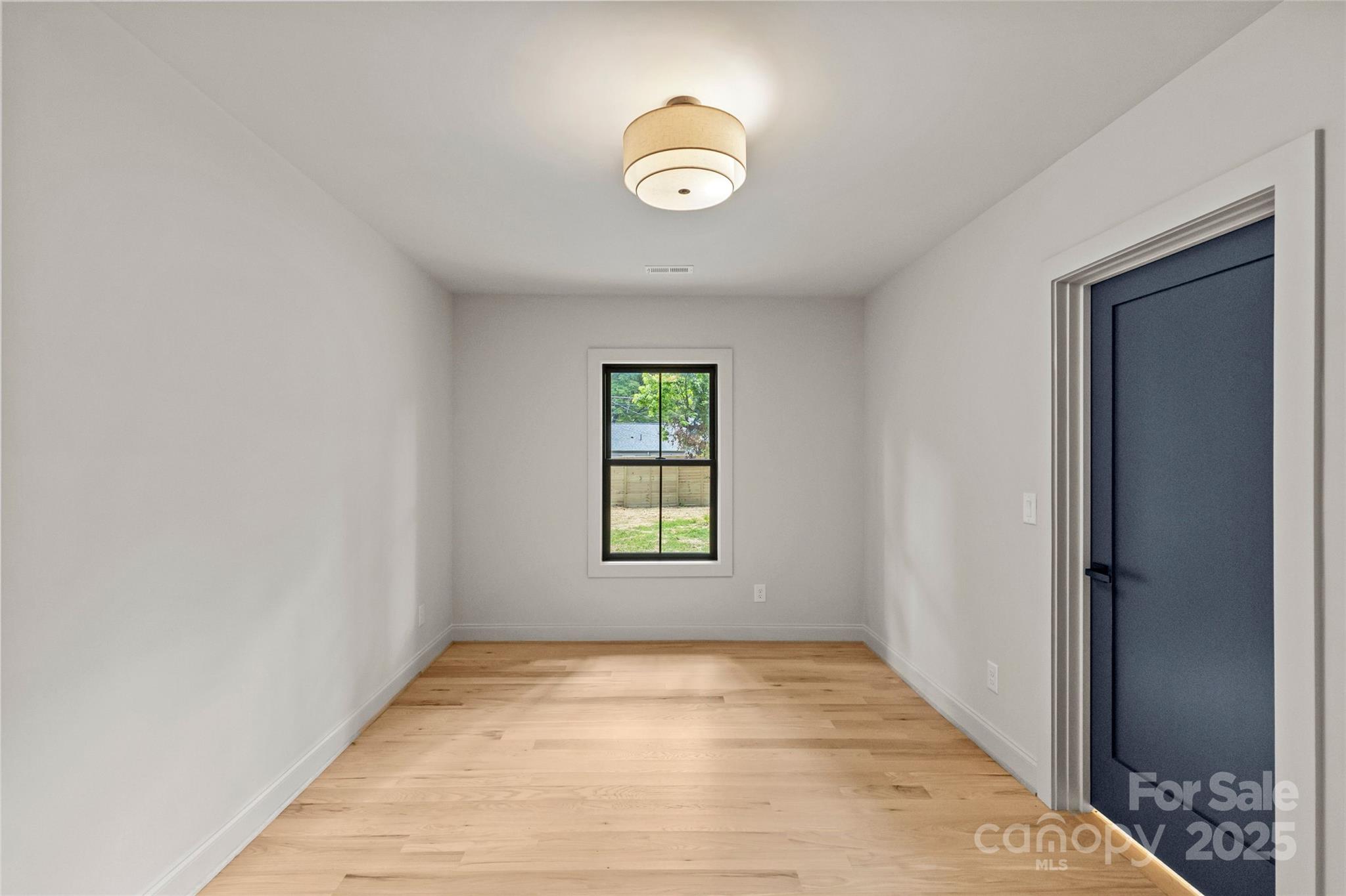 2525 Lumina Avenue — Charlotte