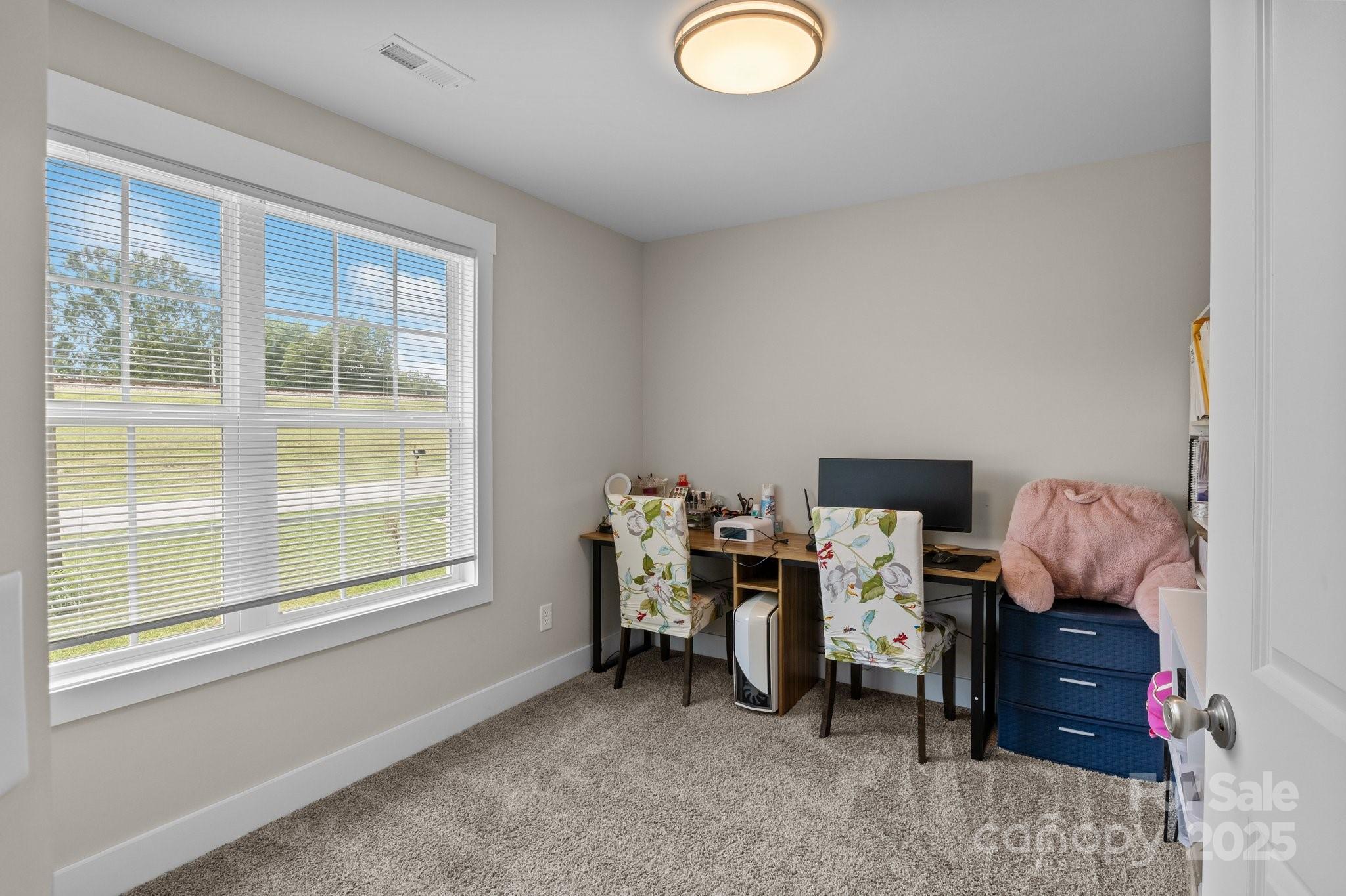 818 W Carolina Avenue — Bessemer City