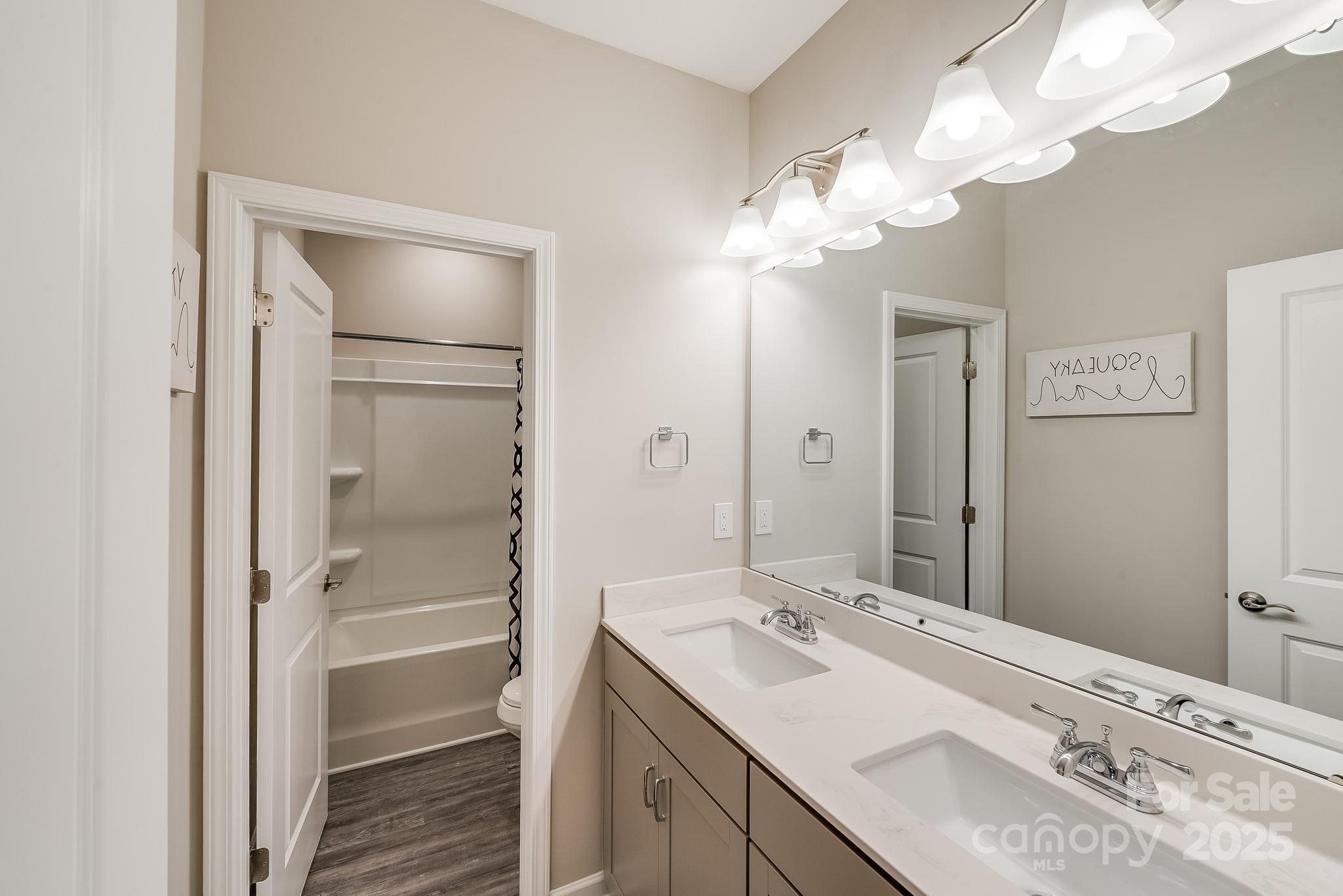 177 Park View Drive — Stanfield