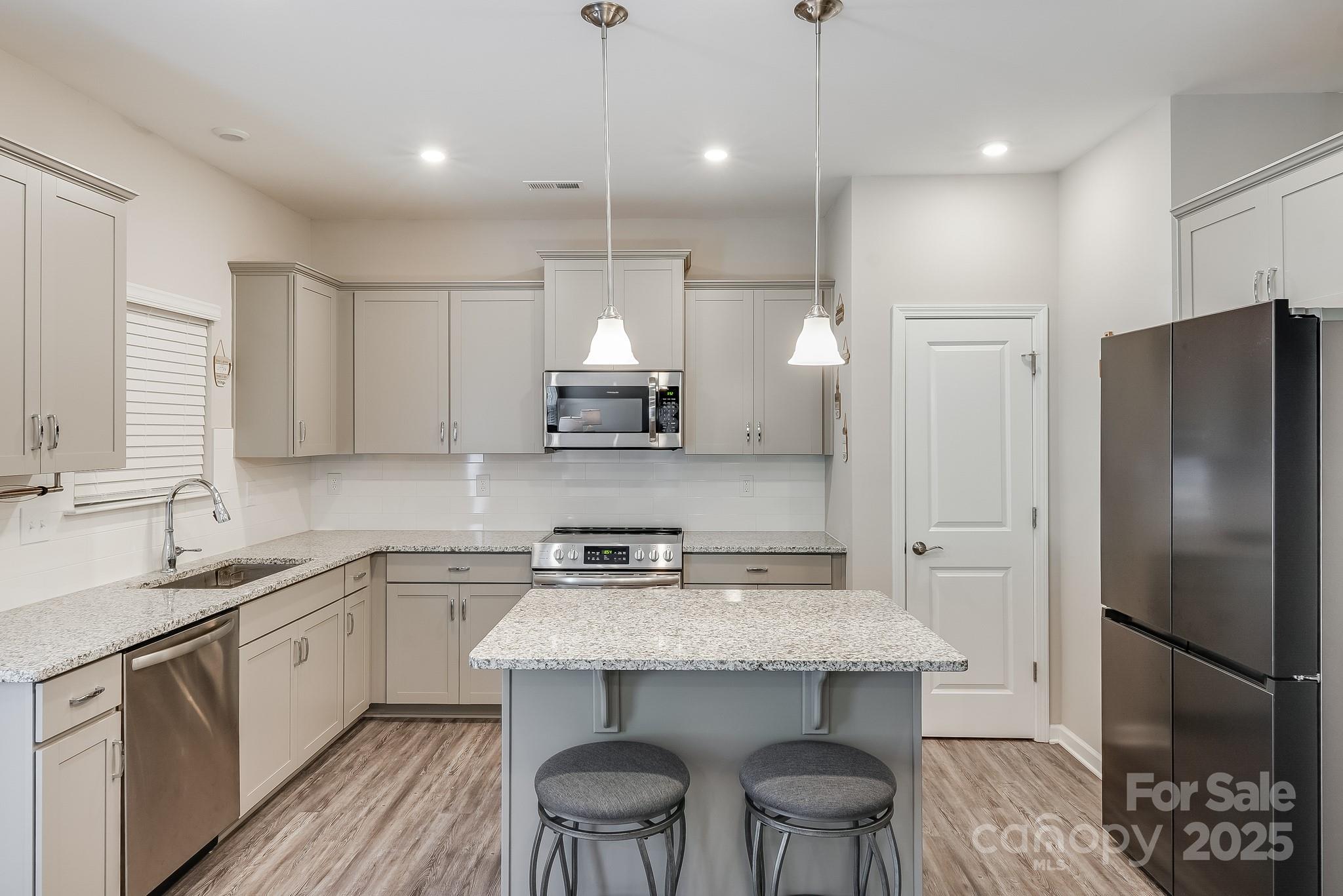 177 Park View Drive — Stanfield