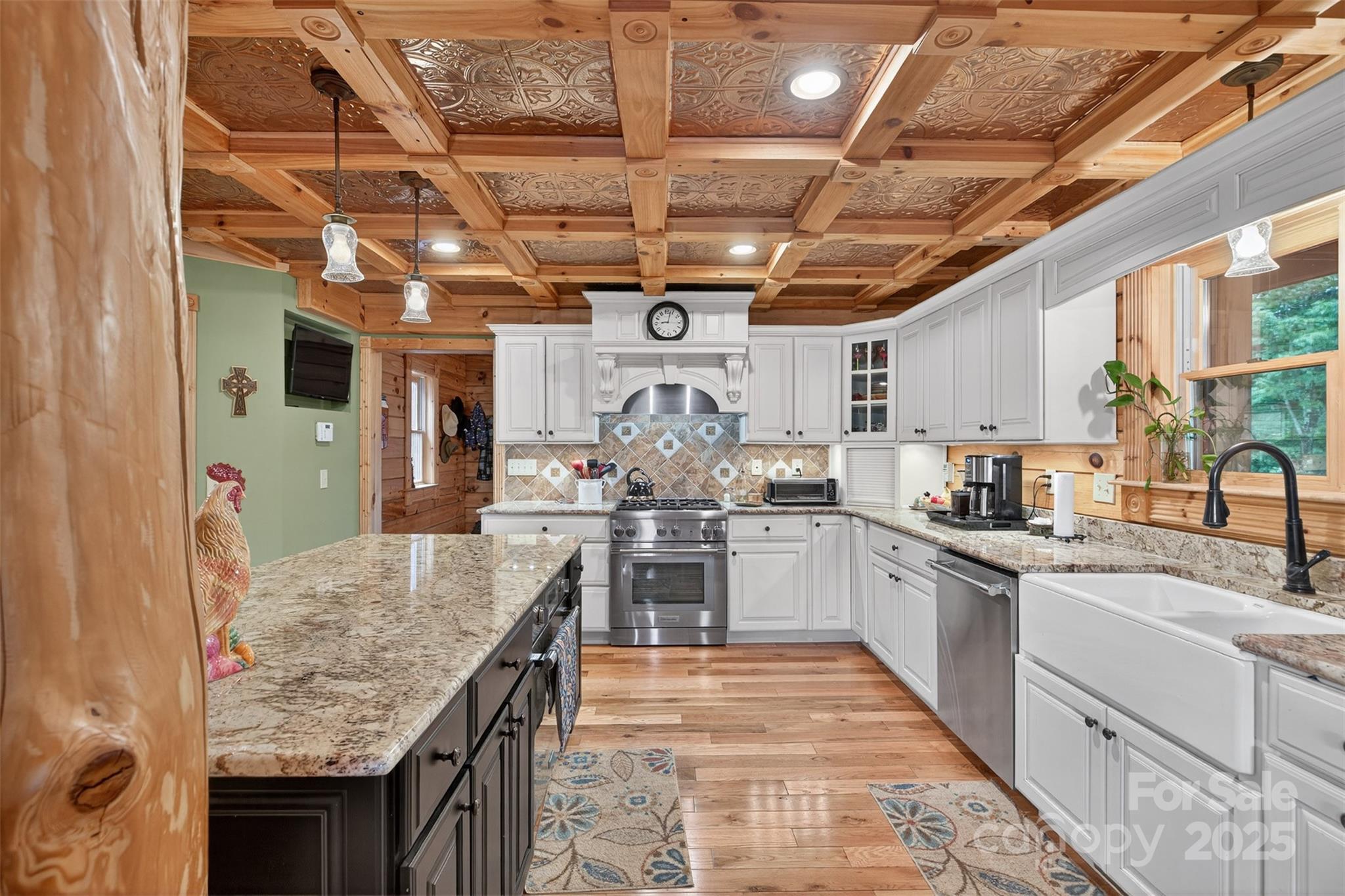 904 Bryan Hollow Road — Boone