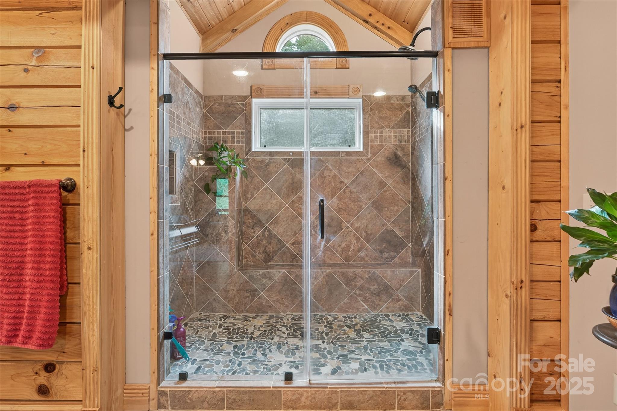 904 Bryan Hollow Road — Boone