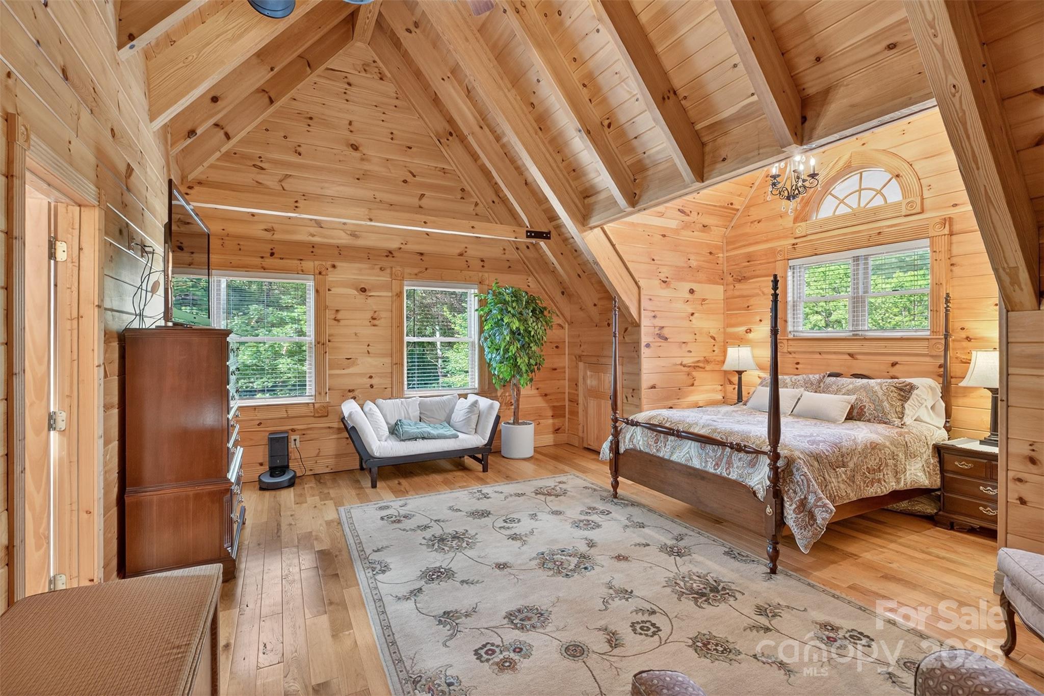 904 Bryan Hollow Road — Boone