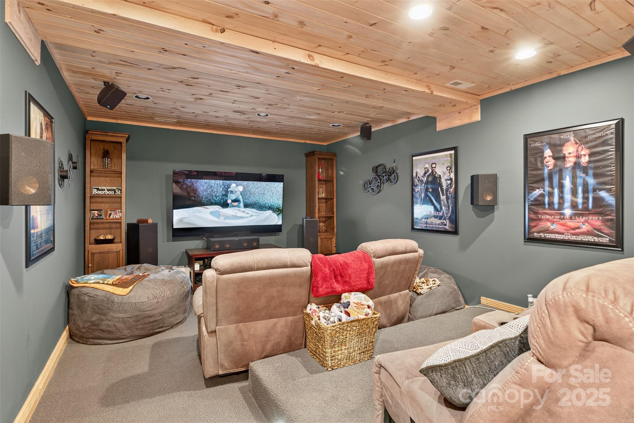 904 Bryan Hollow Road — Boone