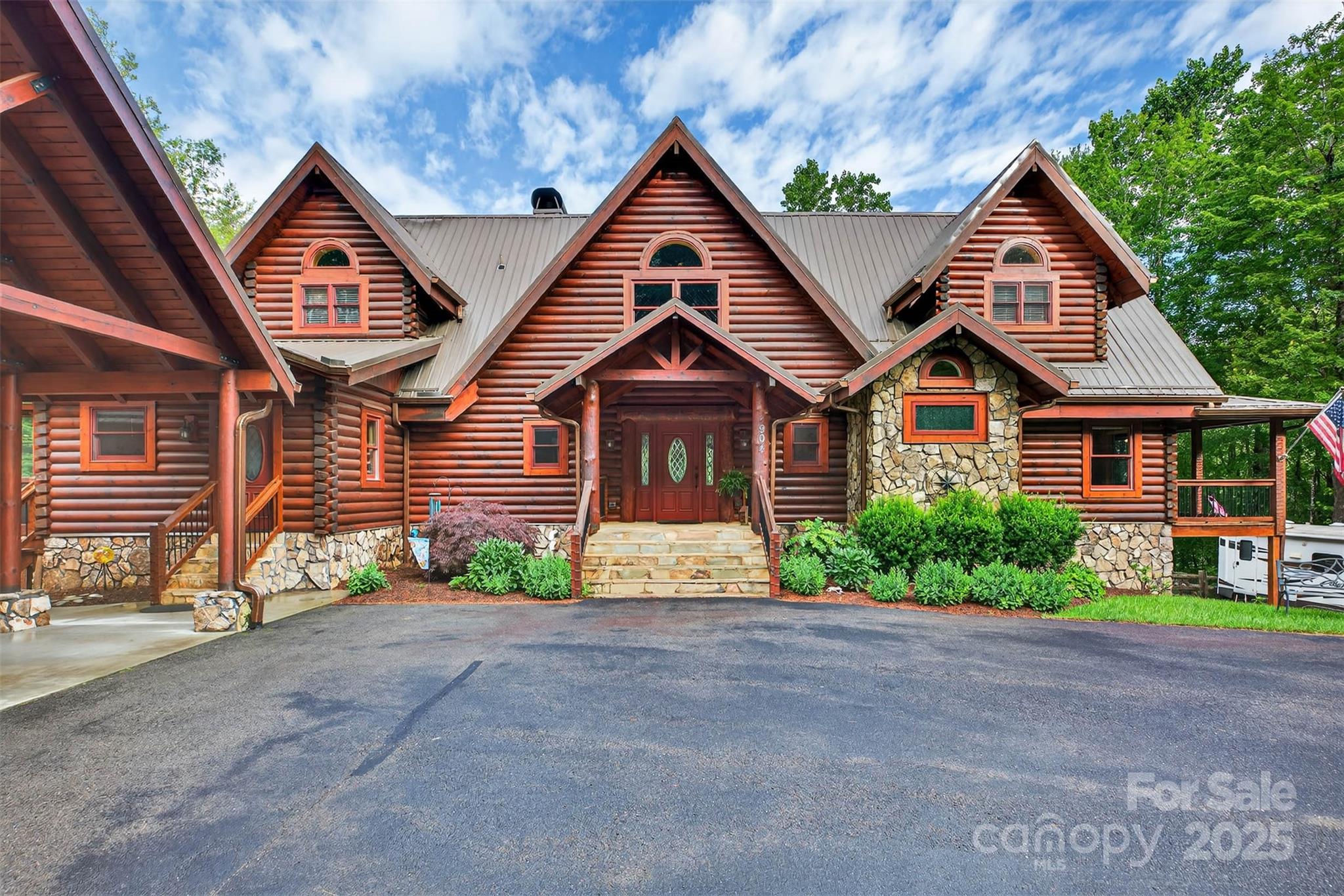 904 Bryan Hollow Road — Boone