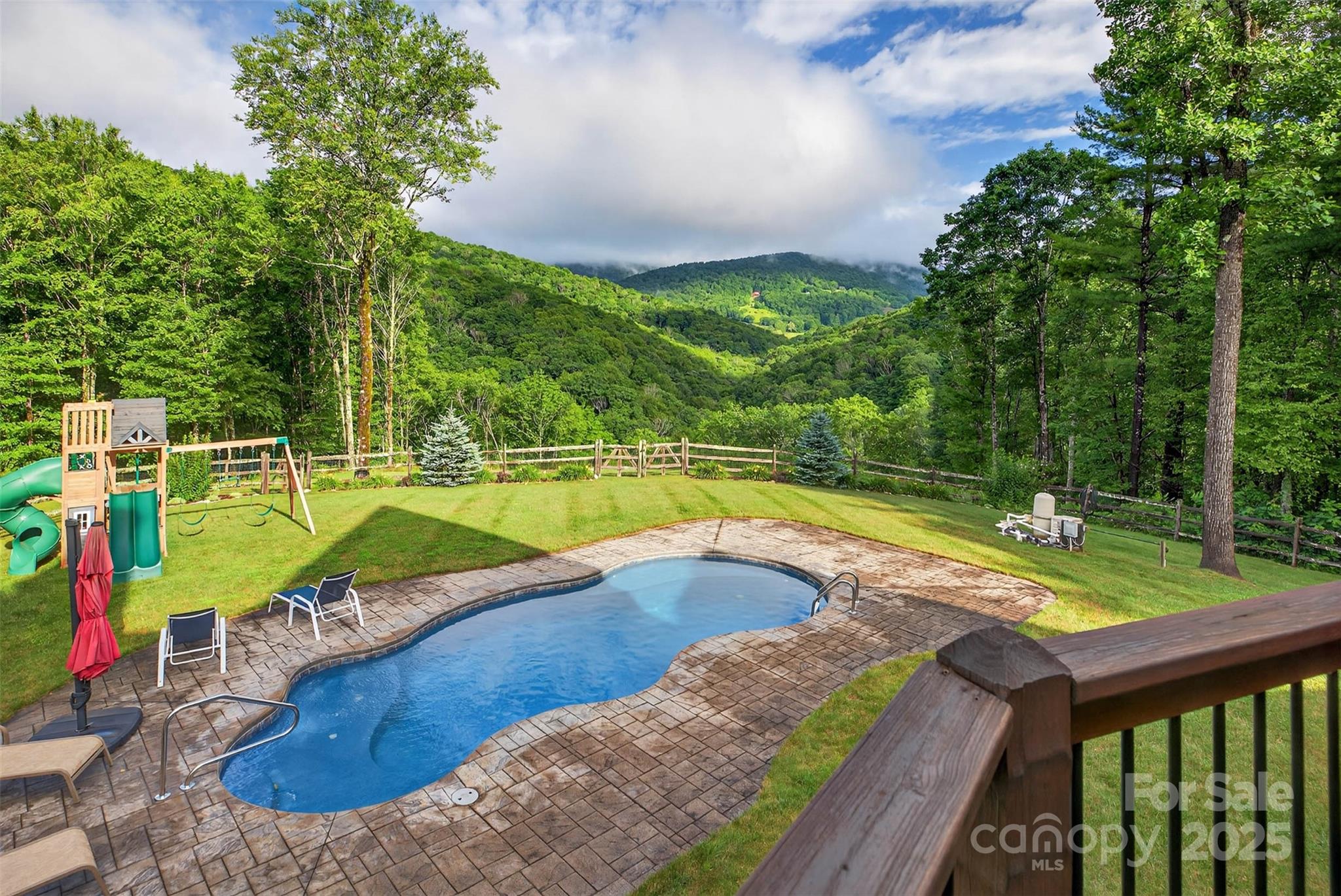 904 Bryan Hollow Road — Boone