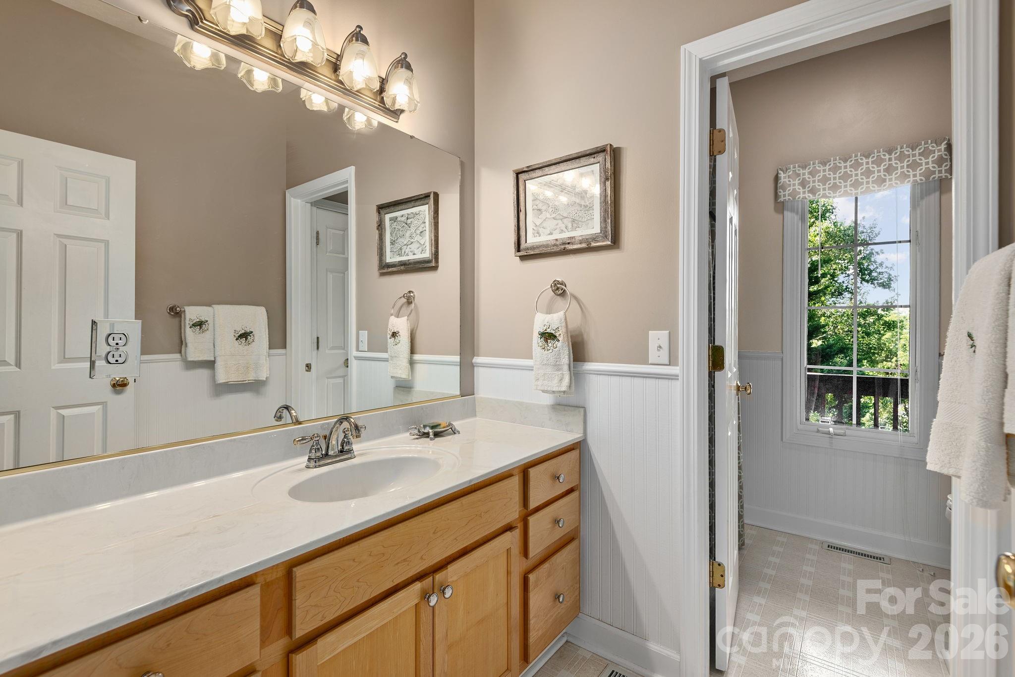212 Blue Ridge Vista — Asheville