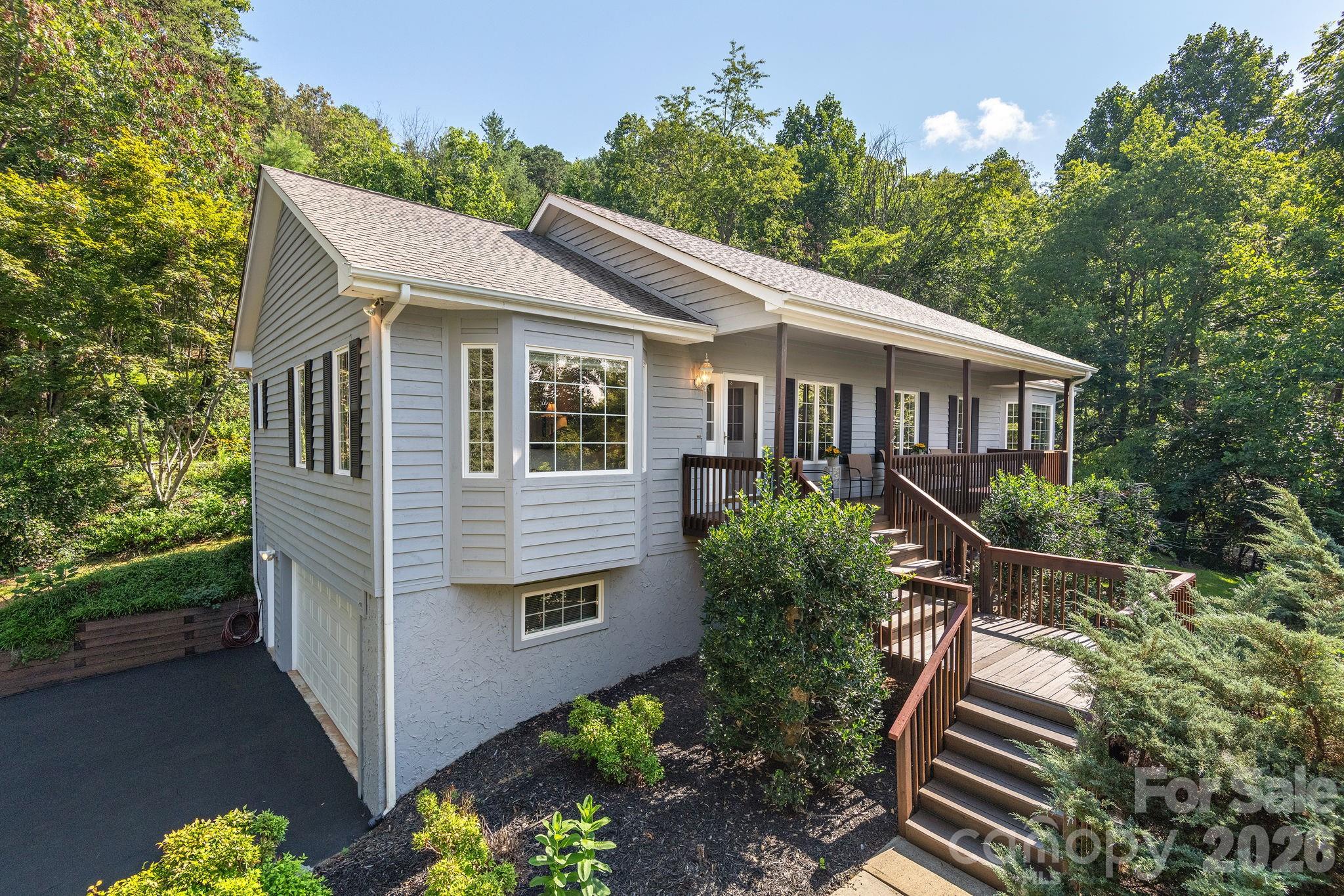 212 Blue Ridge Vista — Asheville