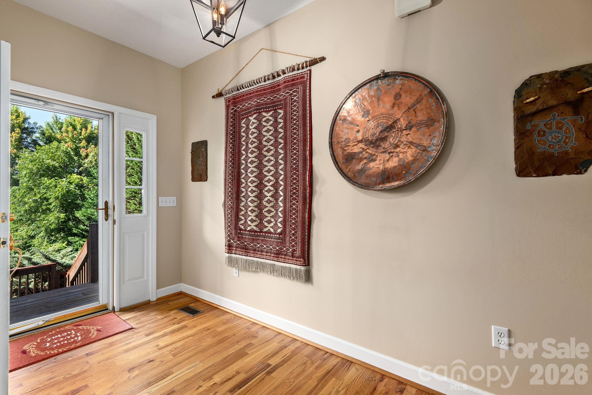 212 Blue Ridge Vista — Asheville