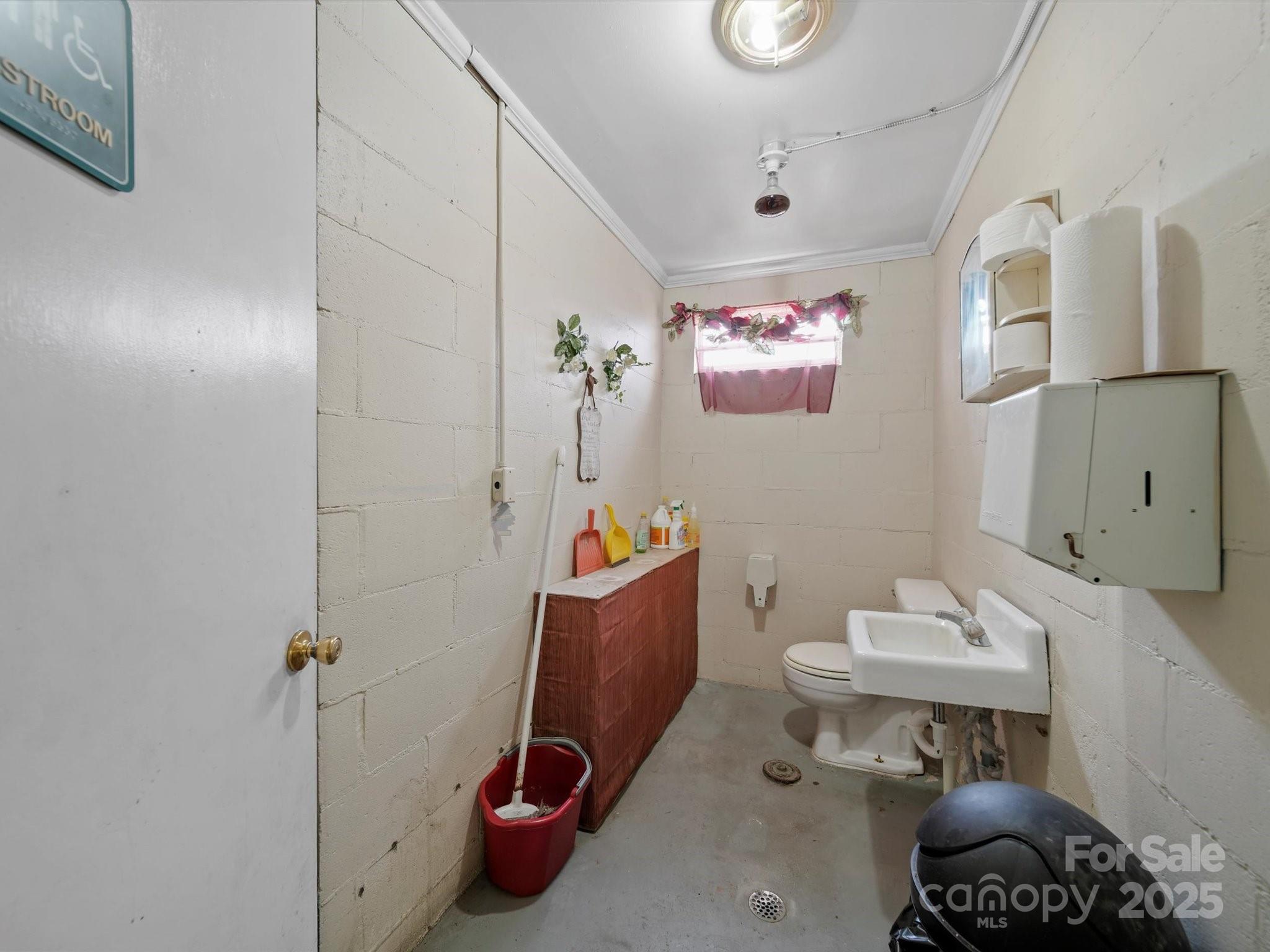 1497 White Store Road — Pageland