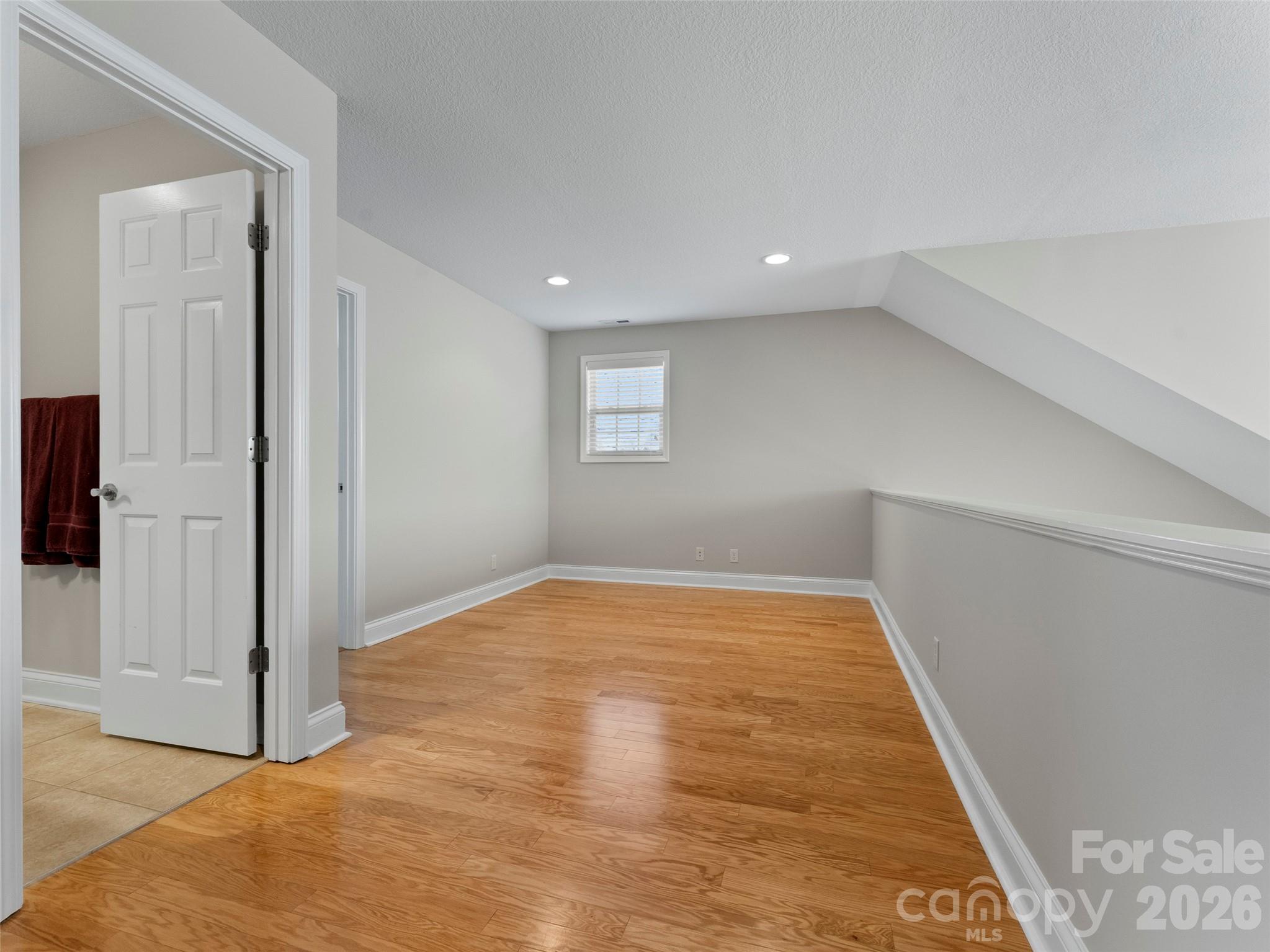 22 Florian Lane — Fletcher