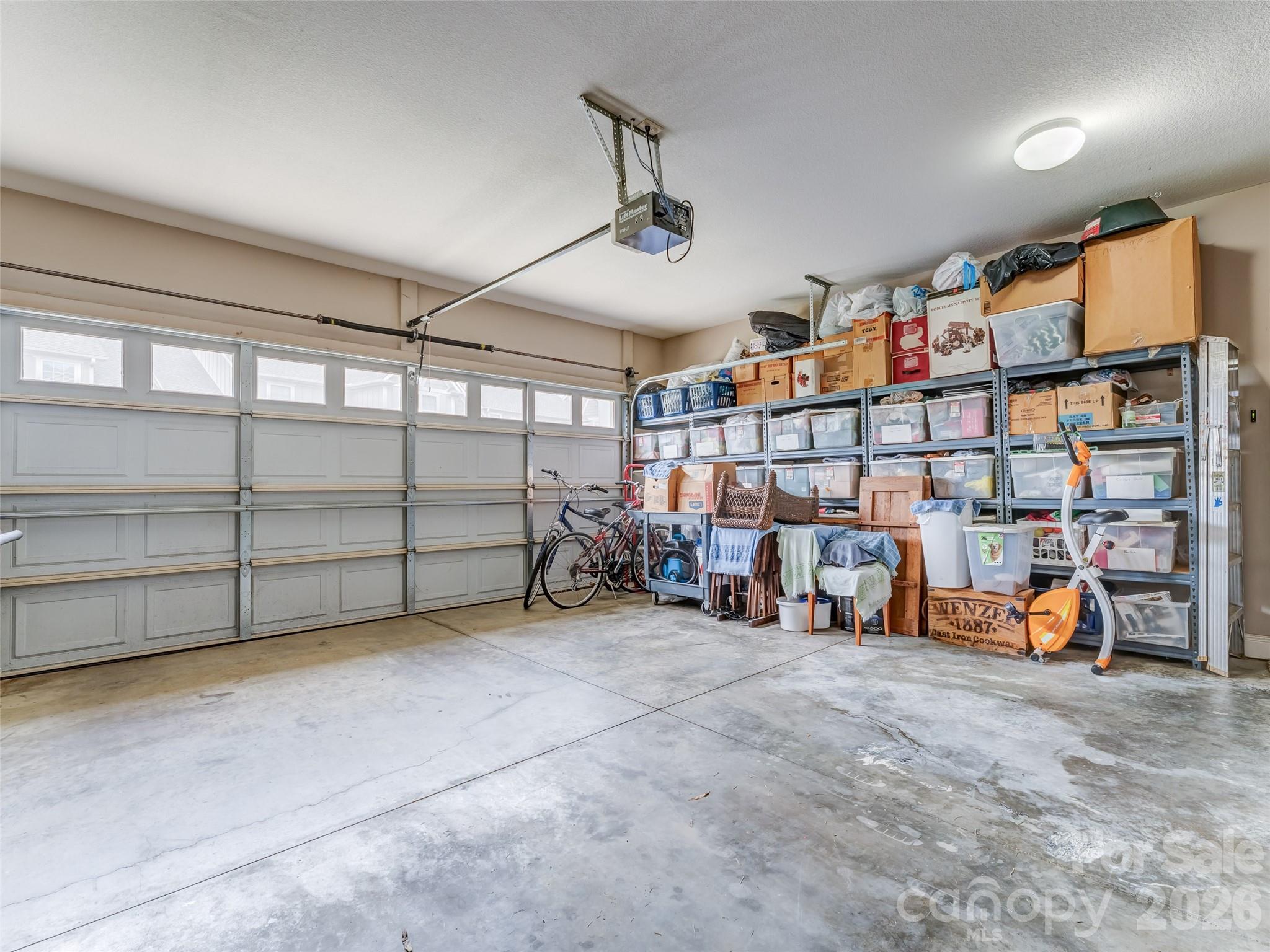 22 Florian Lane — Fletcher