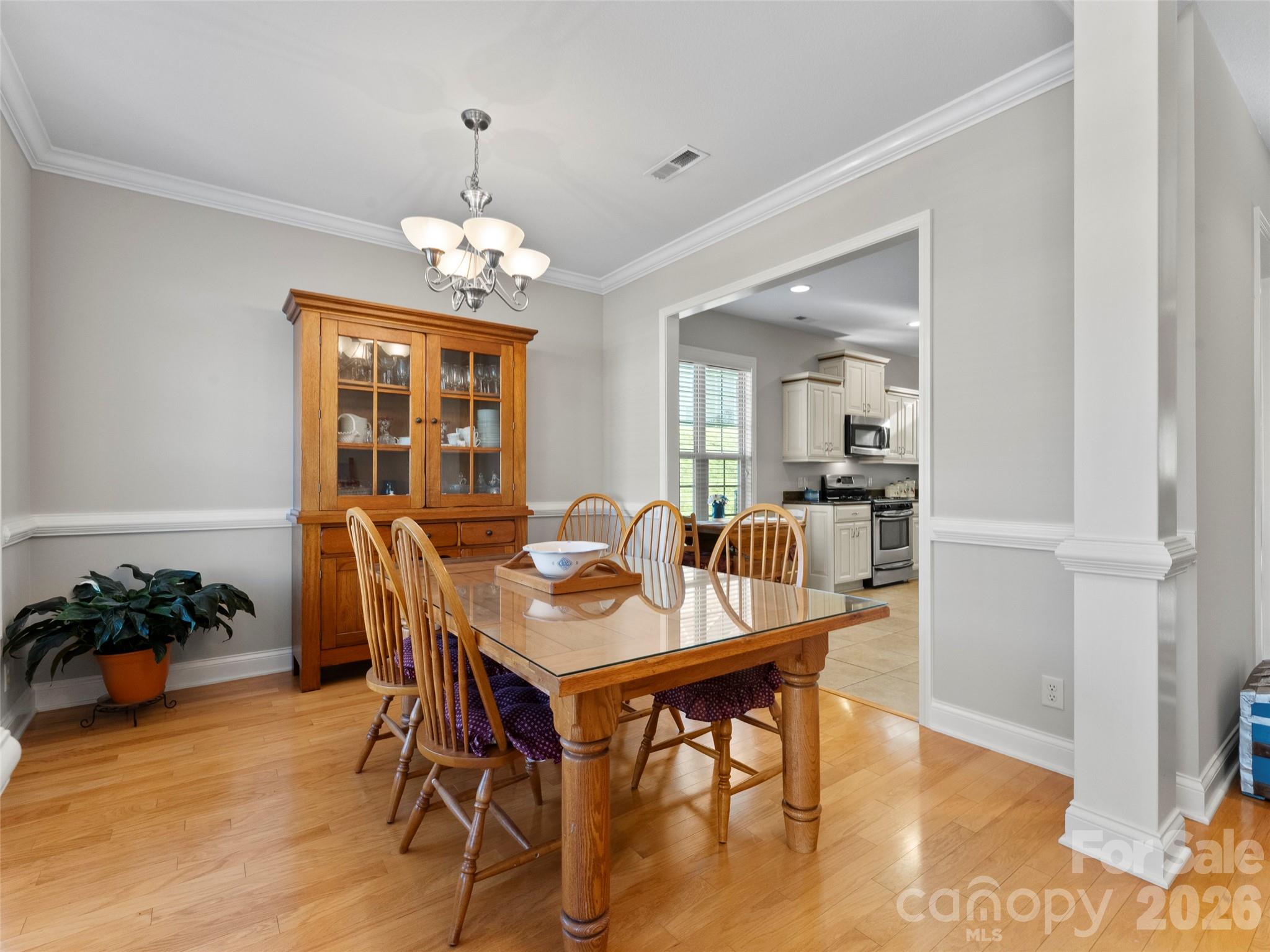 22 Florian Lane — Fletcher