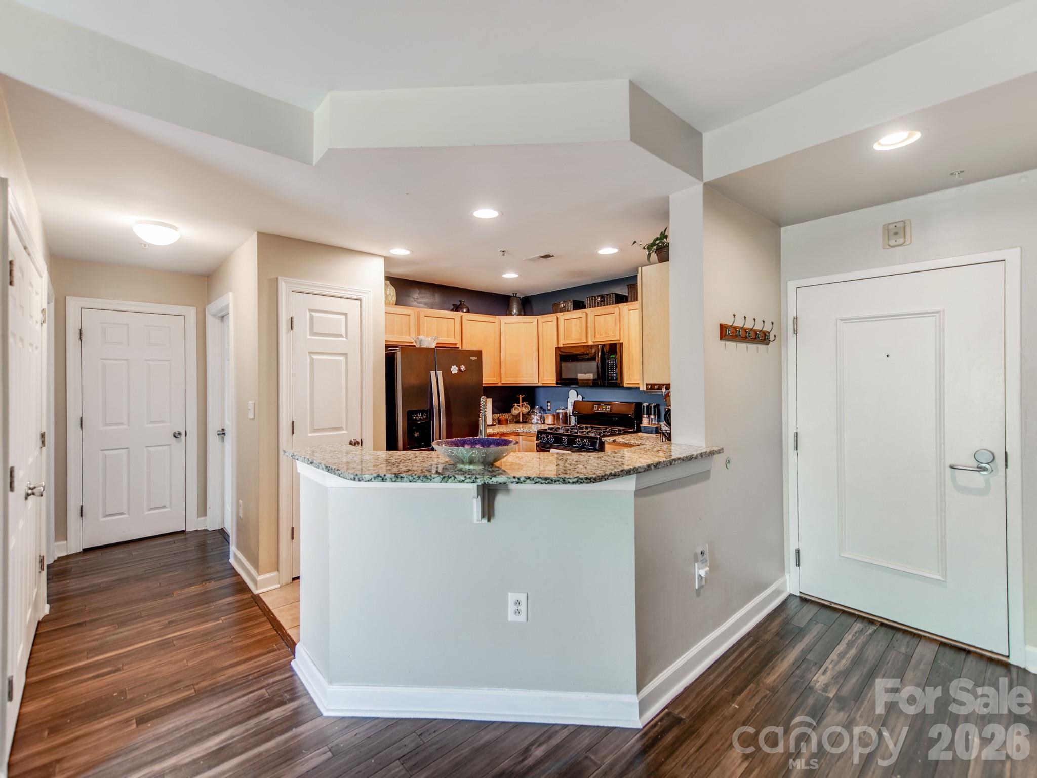 718 W Trade Street #414 — Charlotte