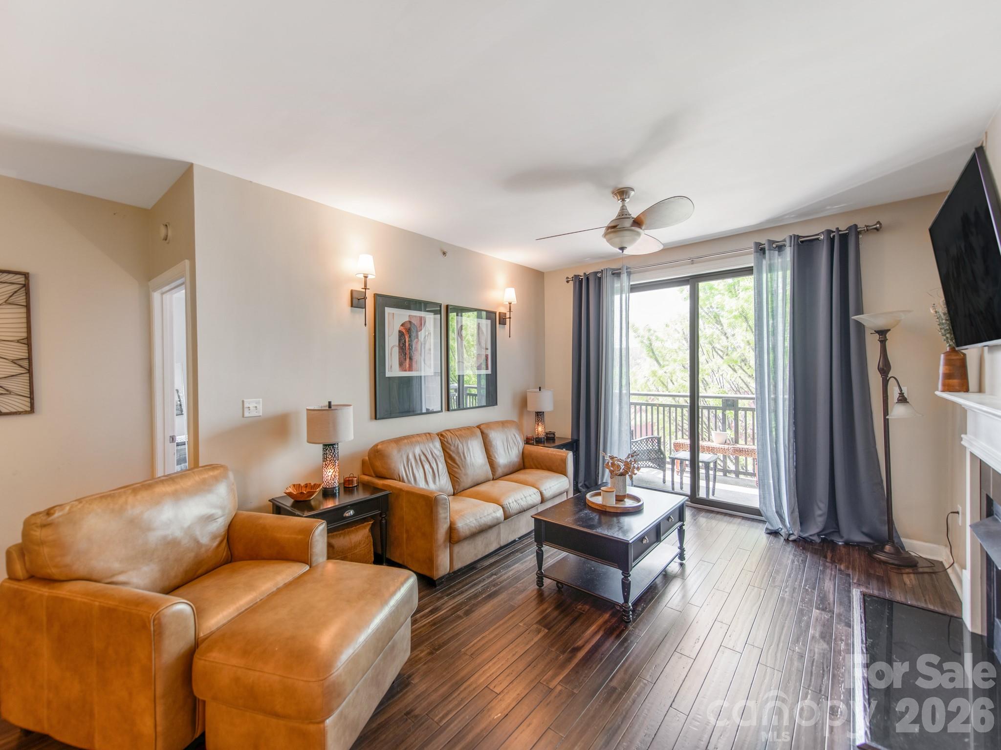 718 W Trade Street #414 — Charlotte