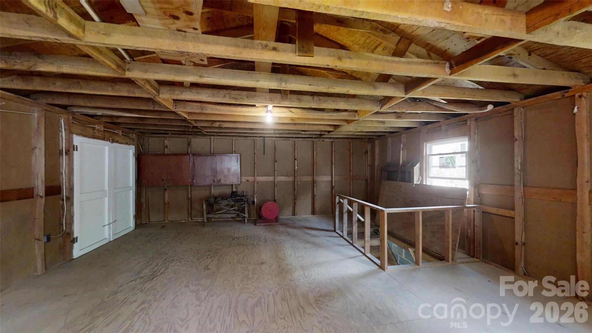 560 Bailey Mountain Road — Mars Hill