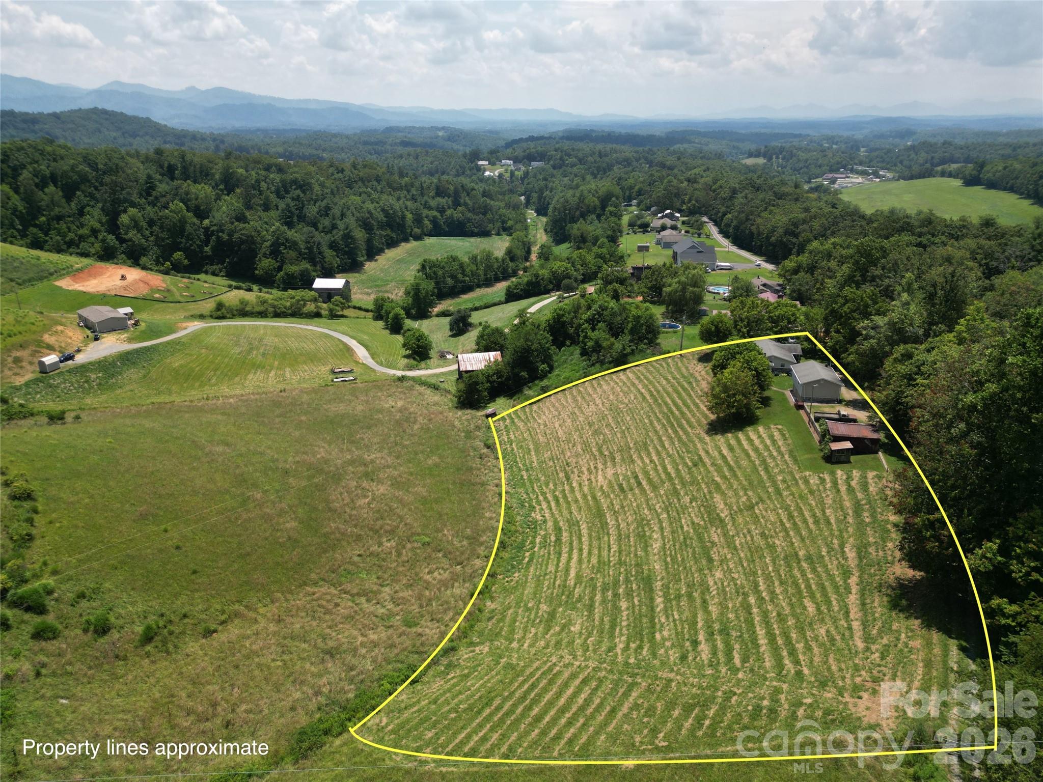 560 Bailey Mountain Road — Mars Hill