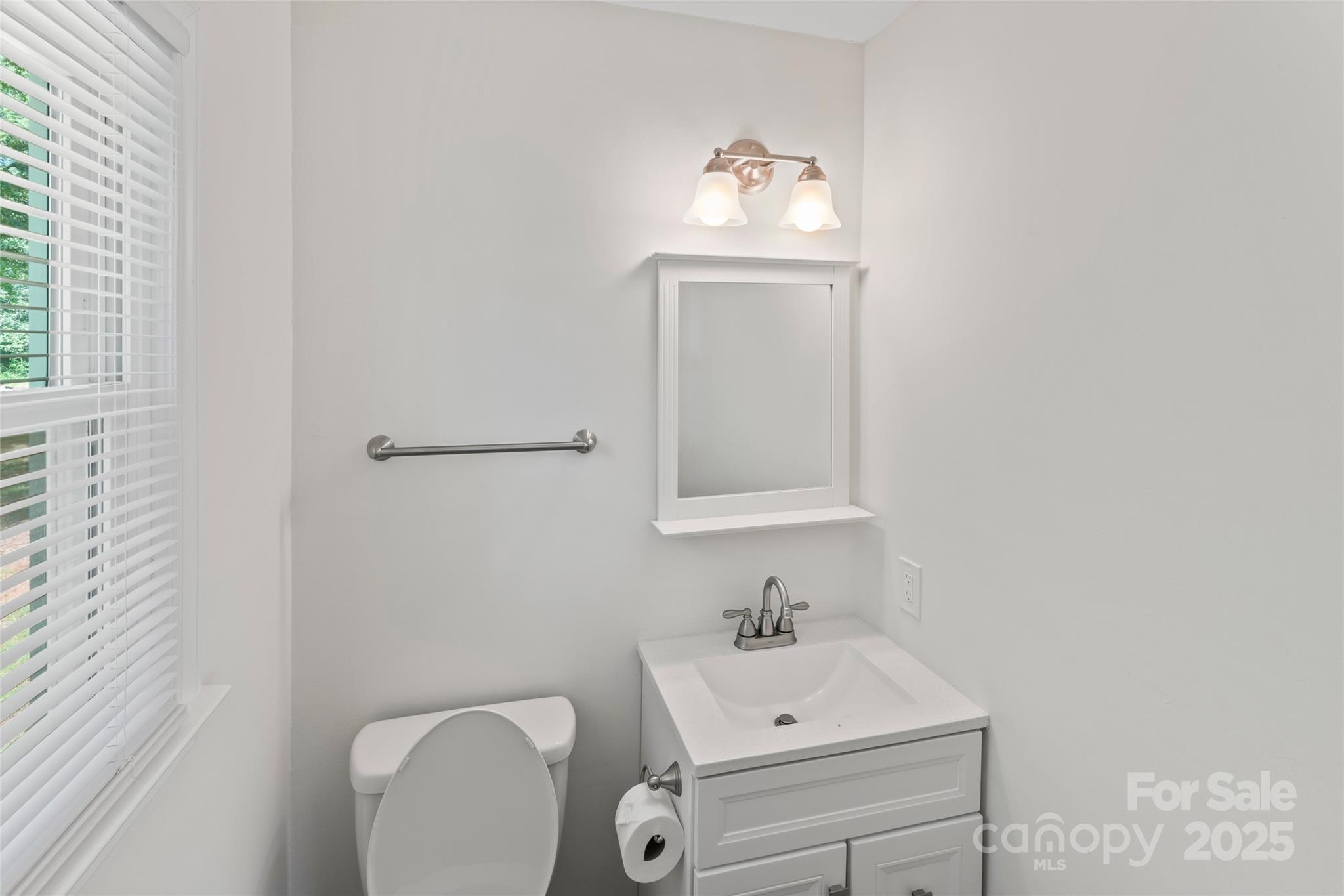 1505 Northwoods Drive — Kings Mountain