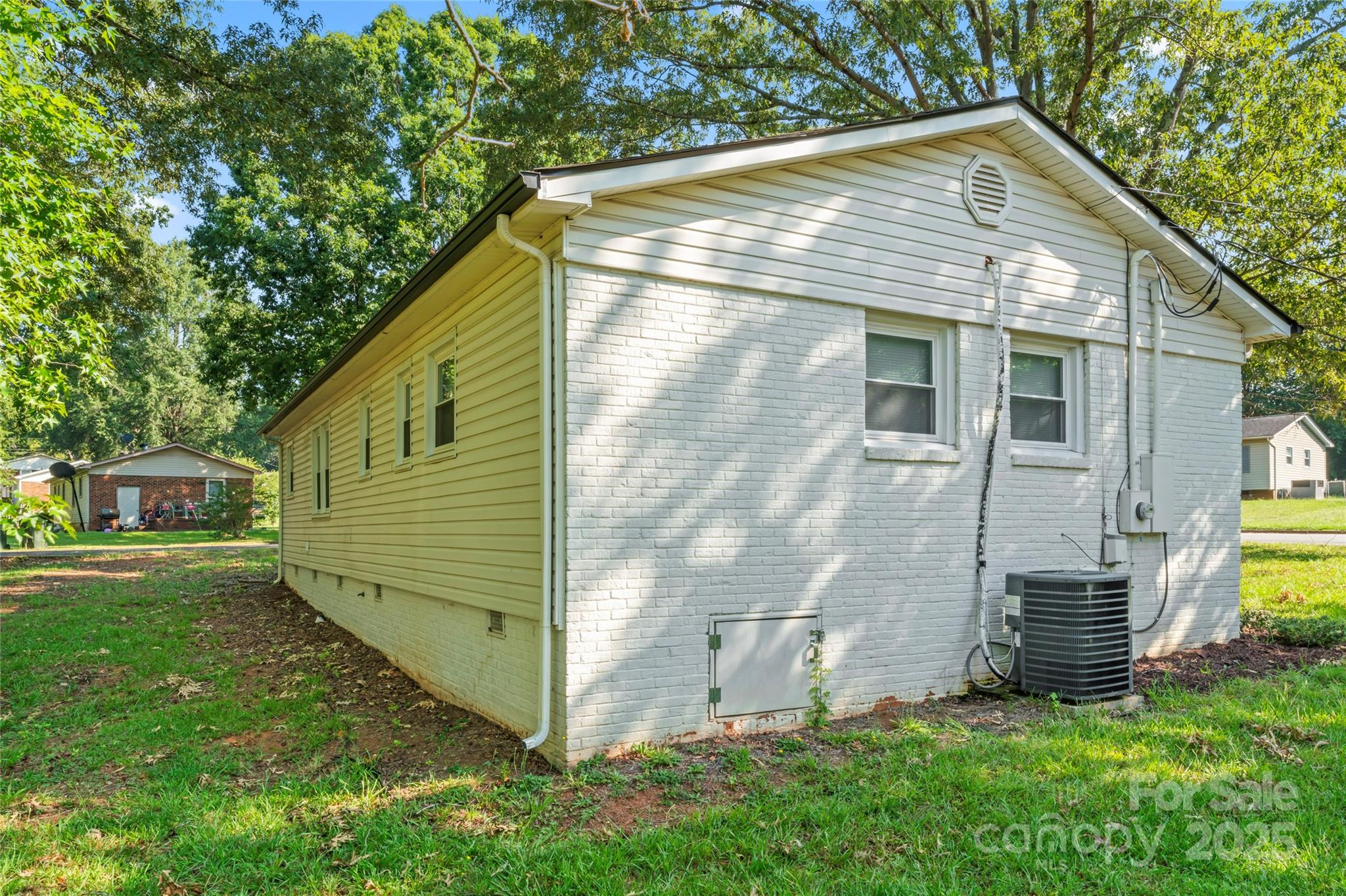 1505 Northwoods Drive — Kings Mountain