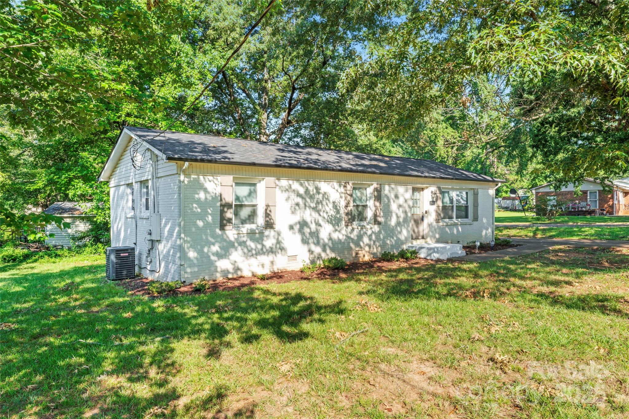 1505 Northwoods Drive — Kings Mountain