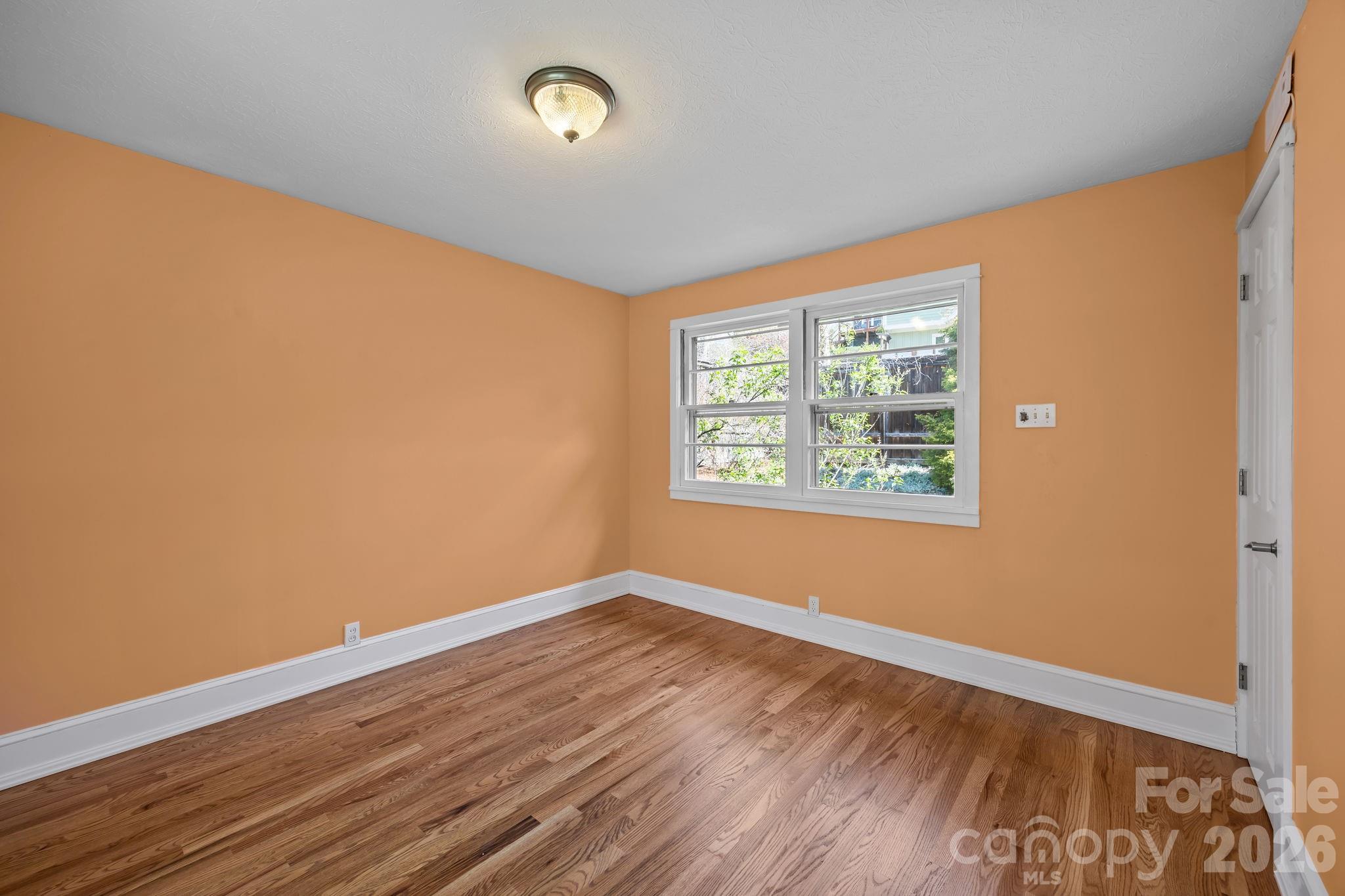 3 Manila Street — Asheville