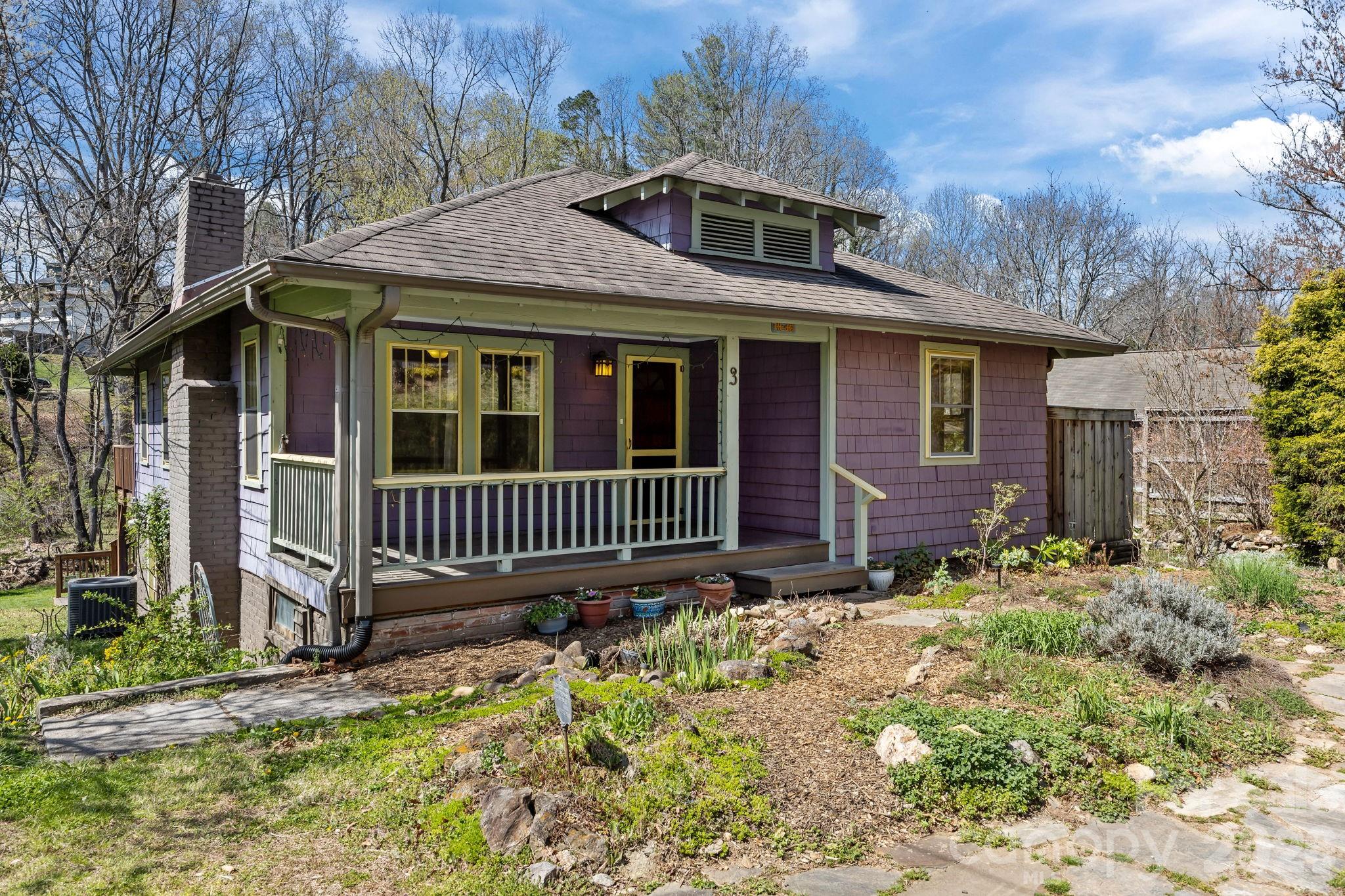 3 Manila Street — Asheville