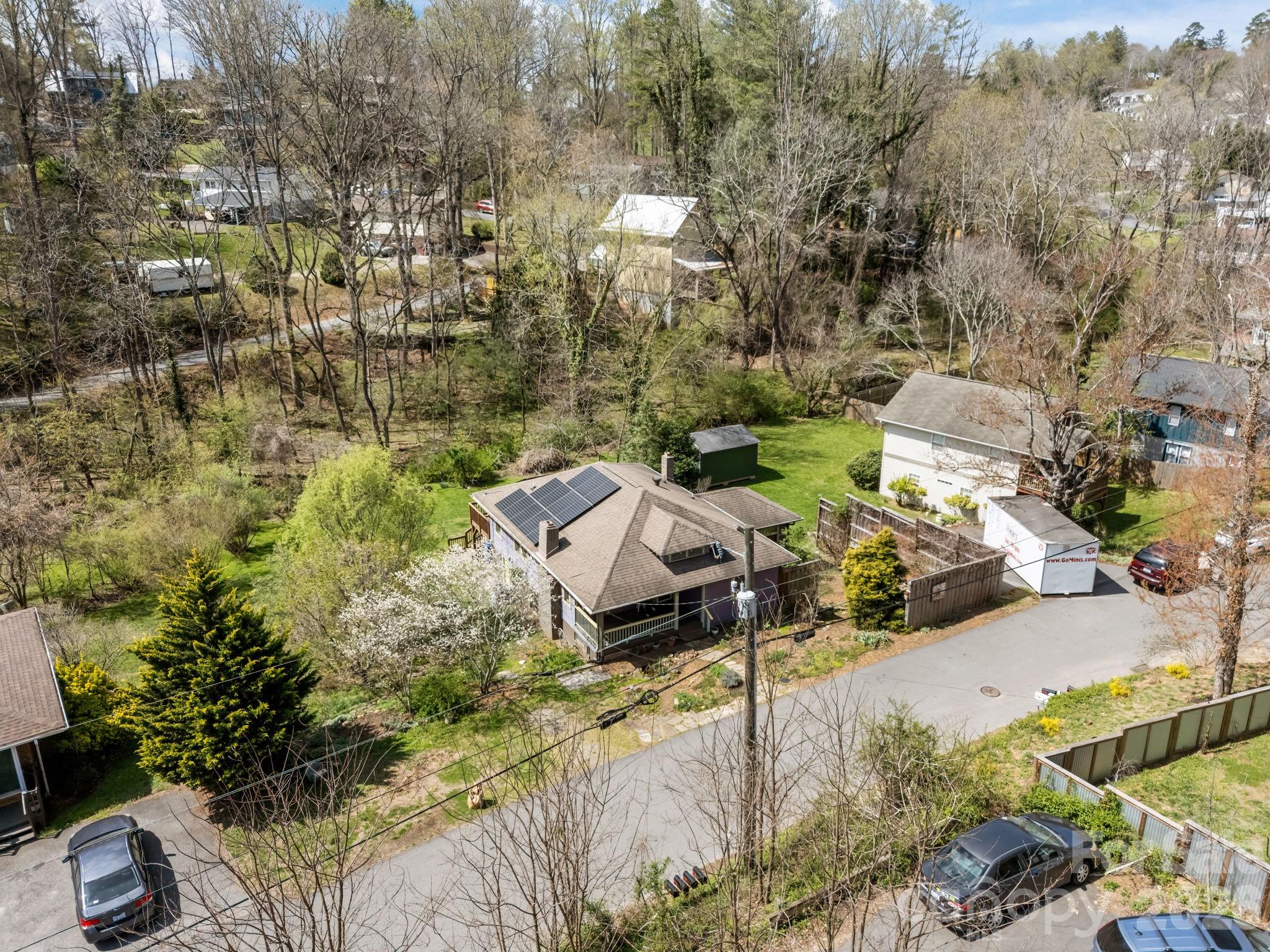 3 Manila Street — Asheville