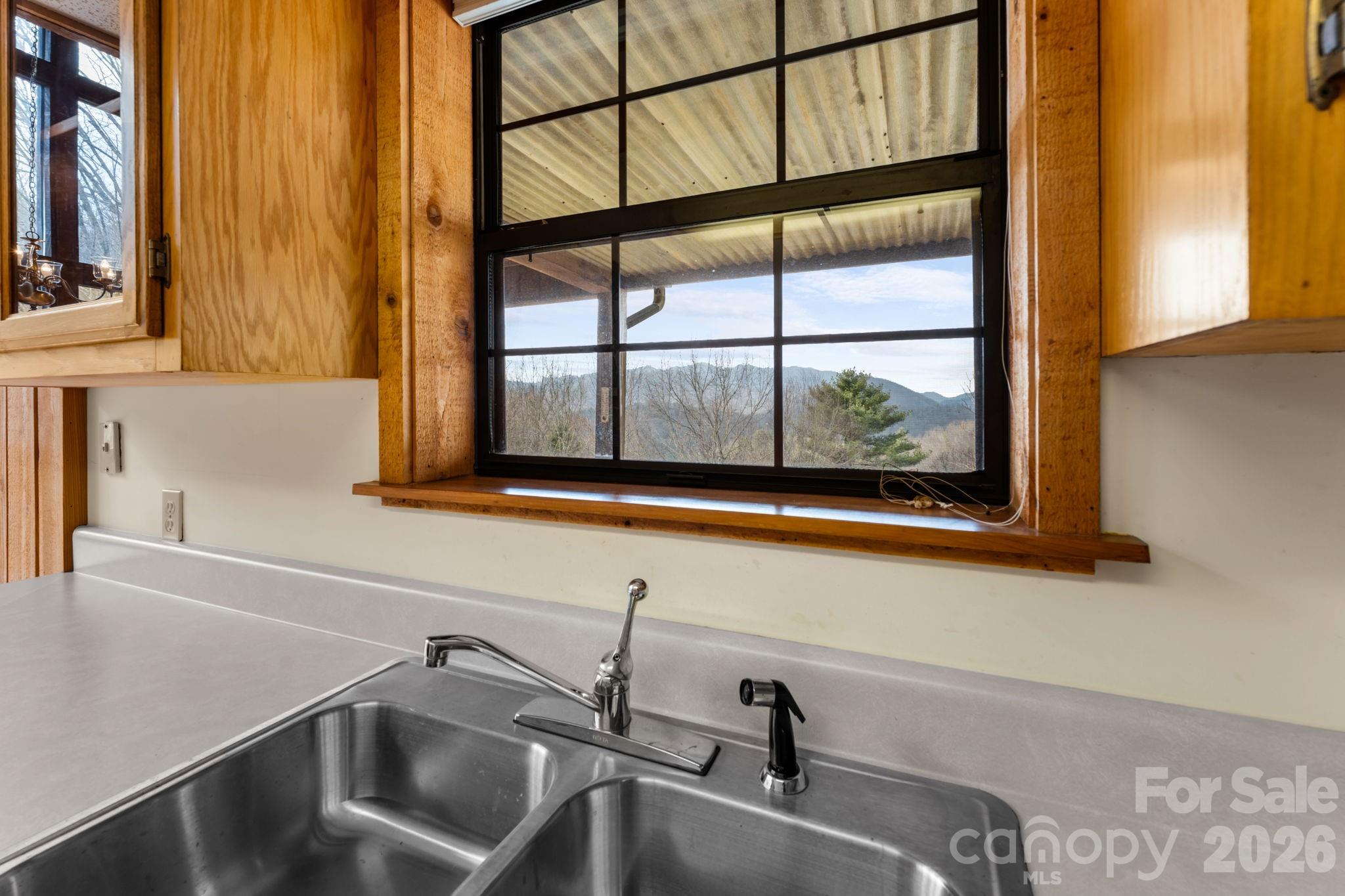 236 Valleyview Drive — Topton
