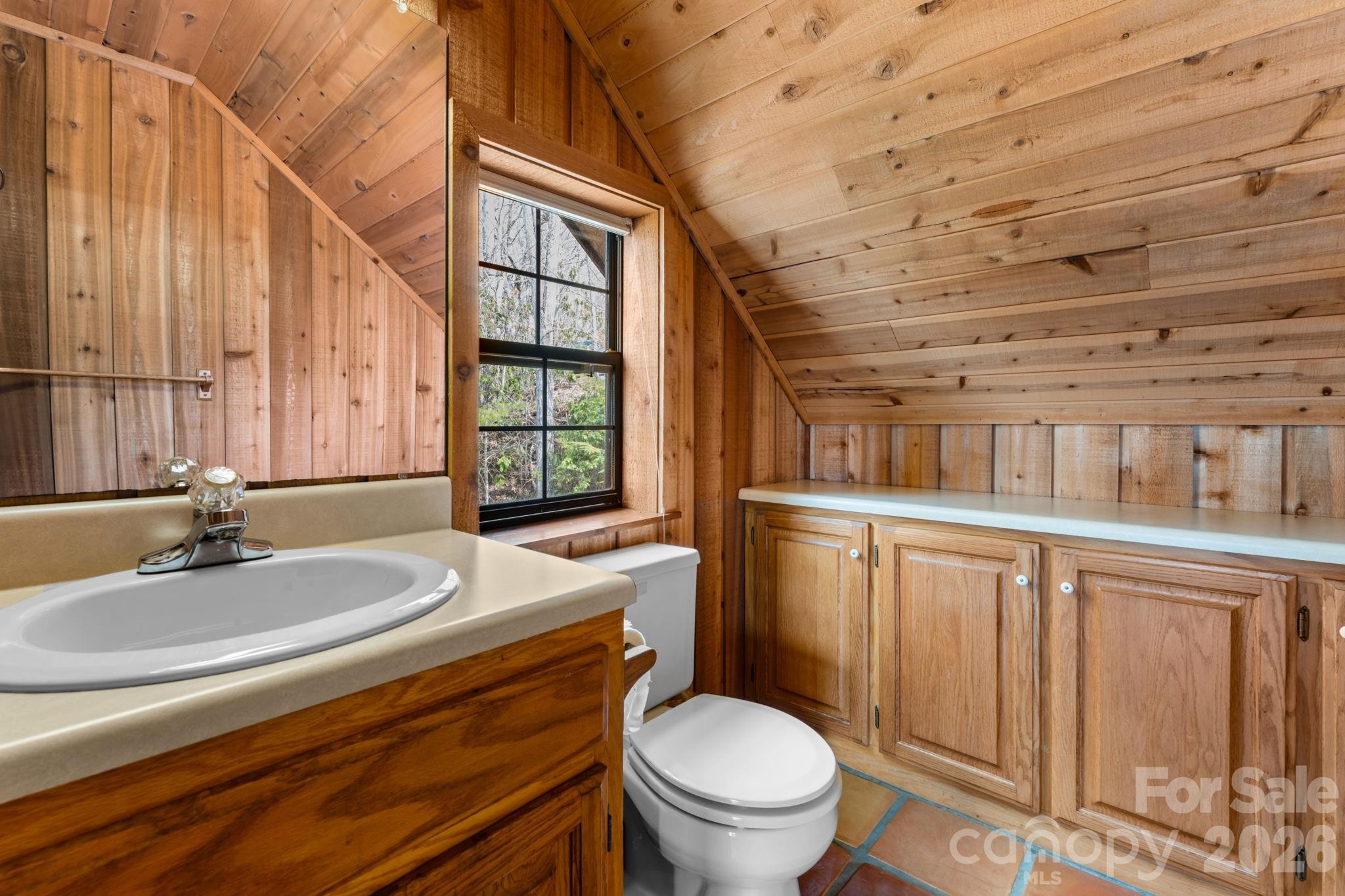 236 Valleyview Drive — Topton