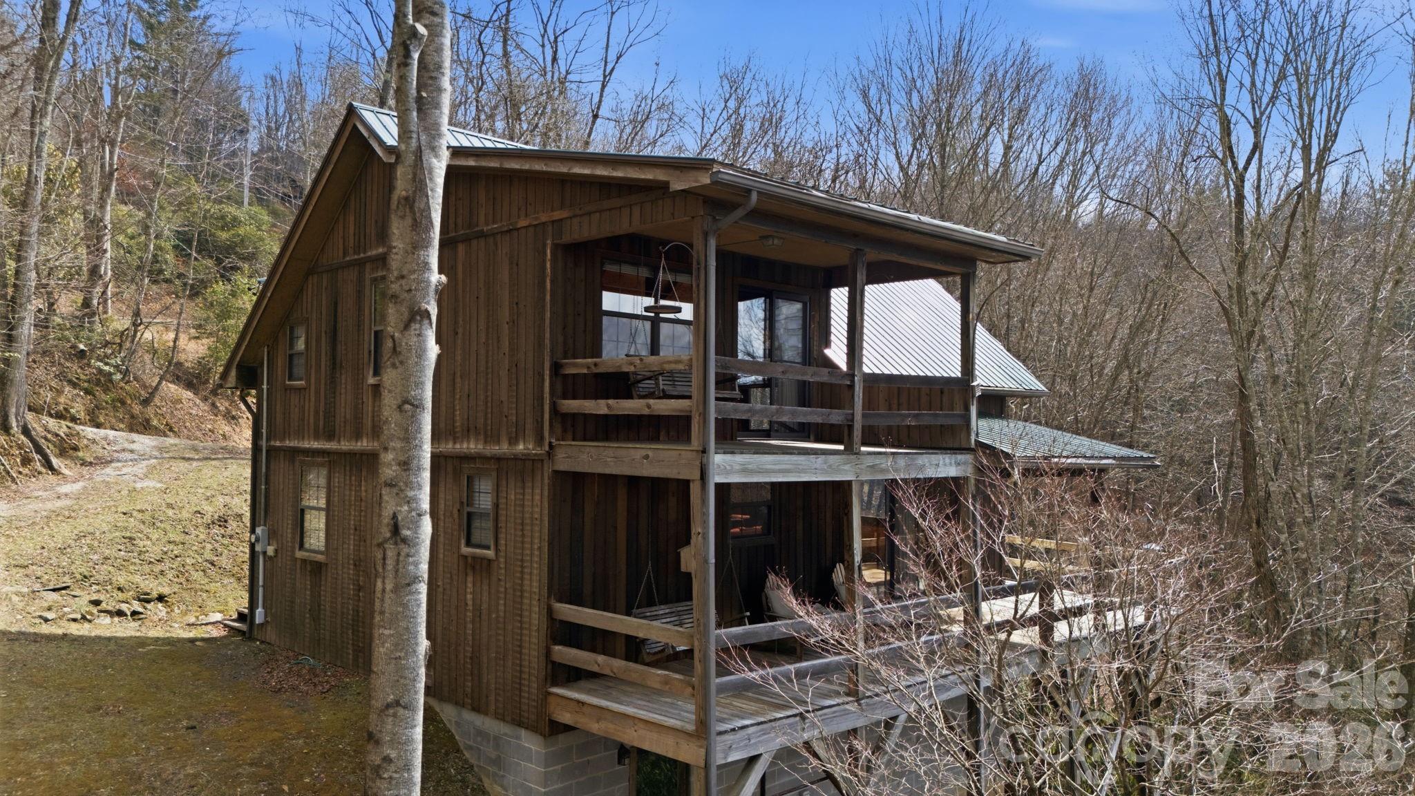 236 Valleyview Drive — Topton