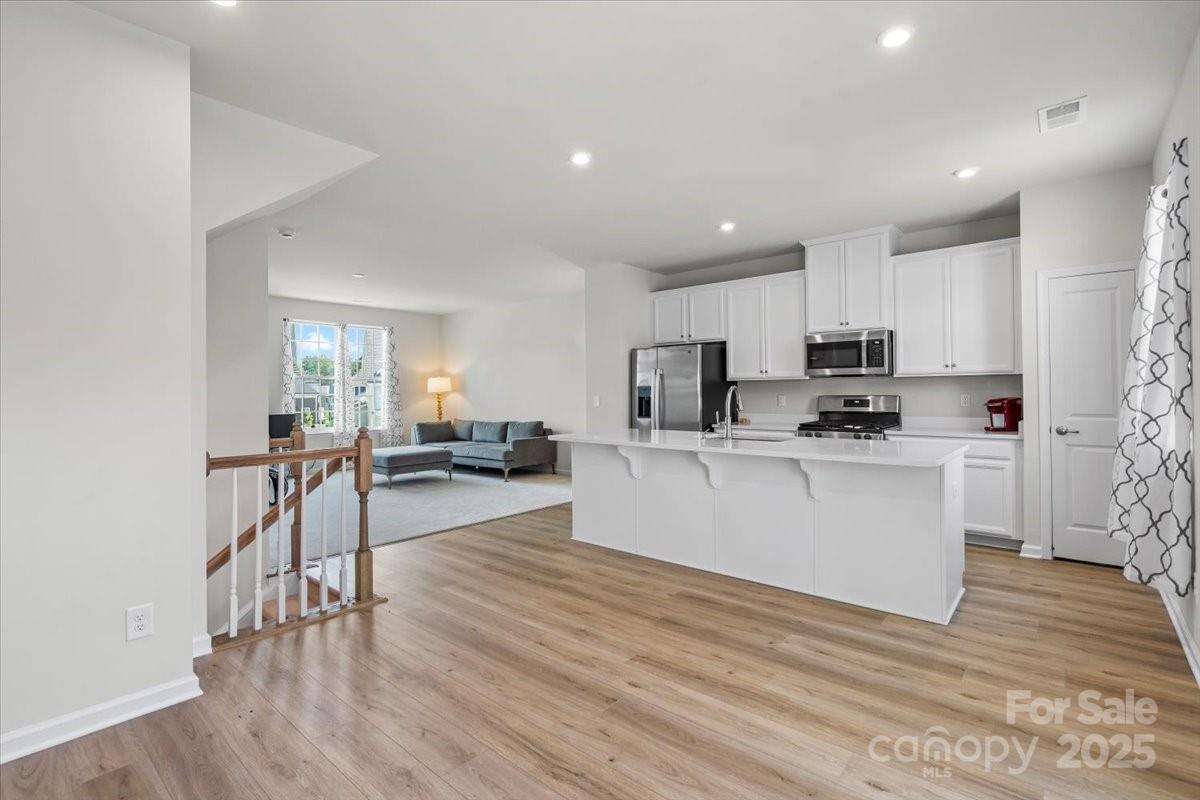 512 Whitehall Circle — Durham